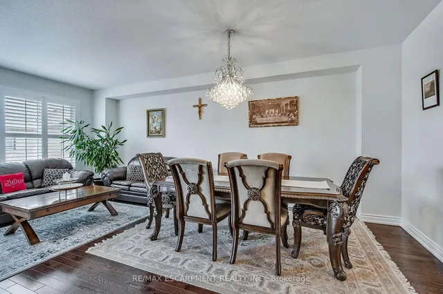 Additional property image - 110 Pagebrook Cres