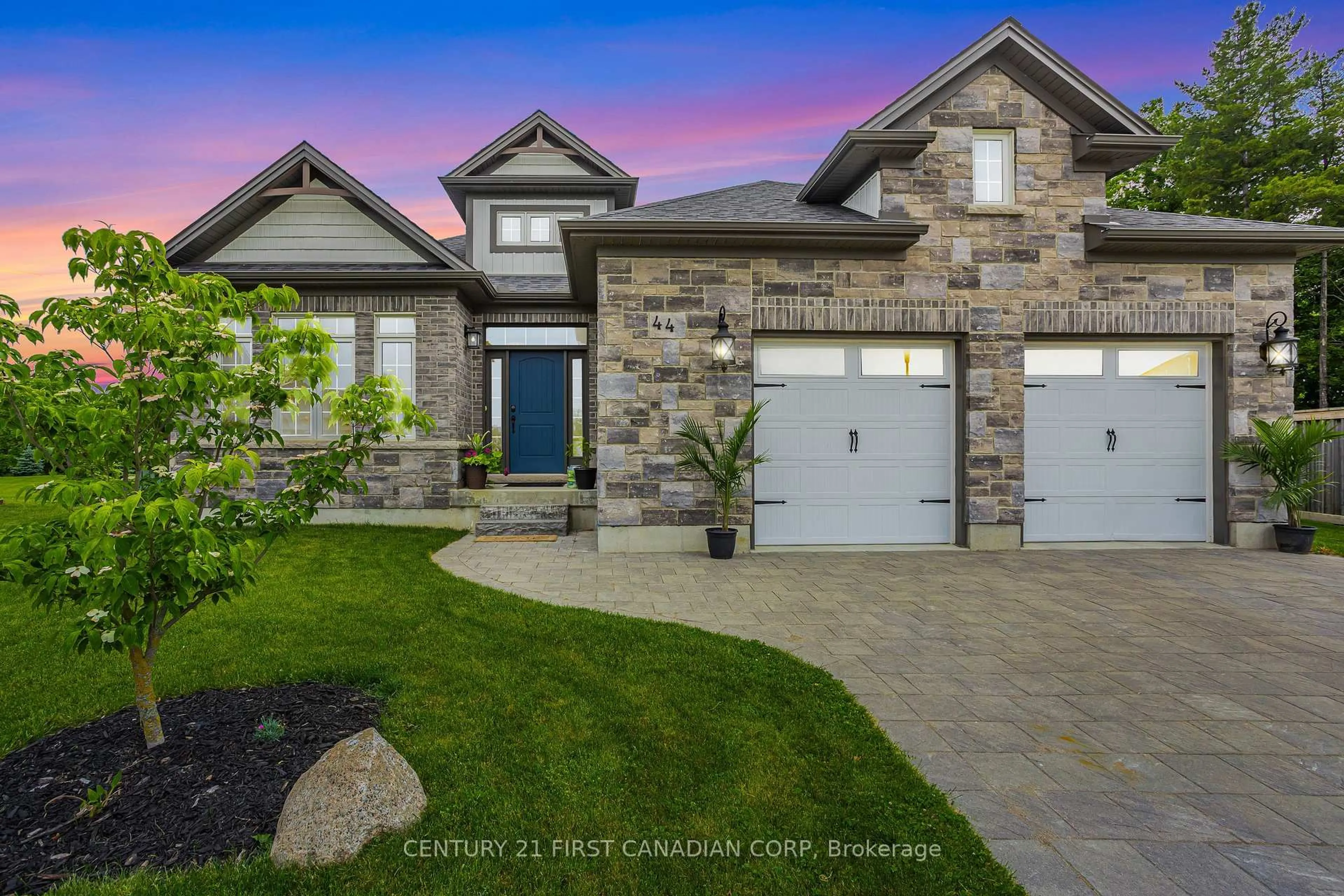 Home with brick exterior material, street for 44 Violet Crt, Middlesex Centre Ontario N0M 2A0