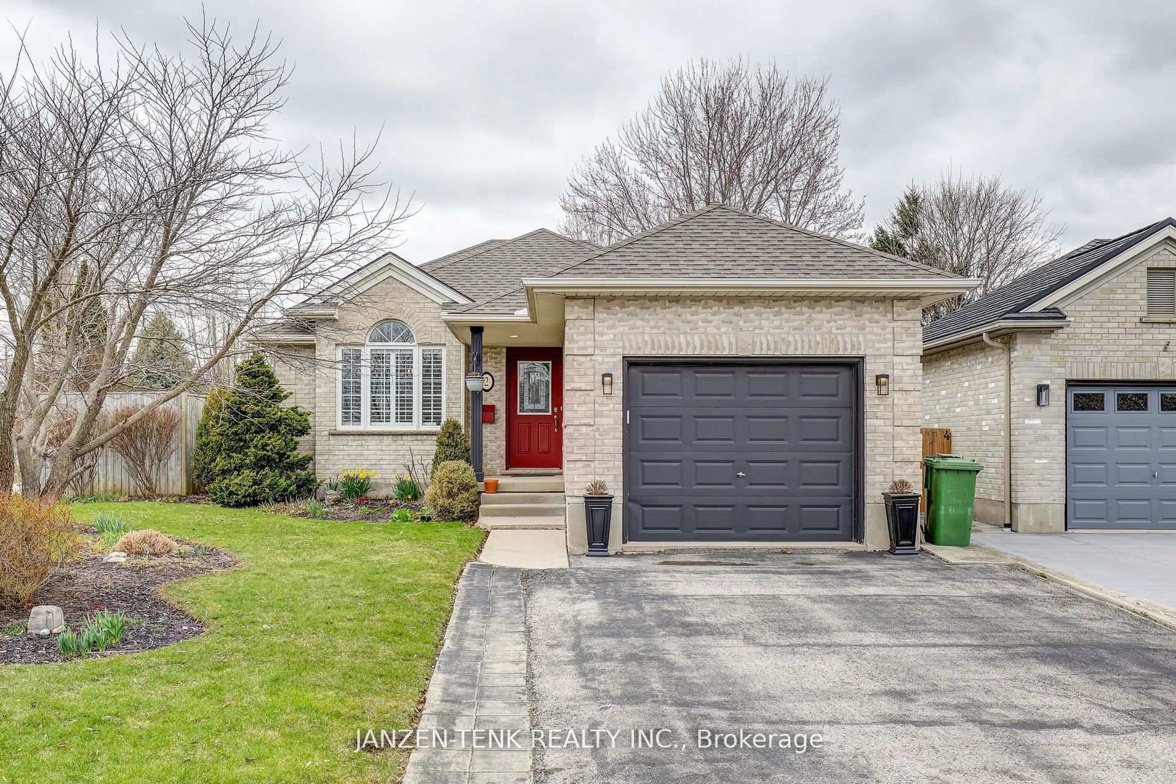 Home with brick exterior material, street for 2 Rosethorn Crt, St. Thomas Ontario N5R 6C7