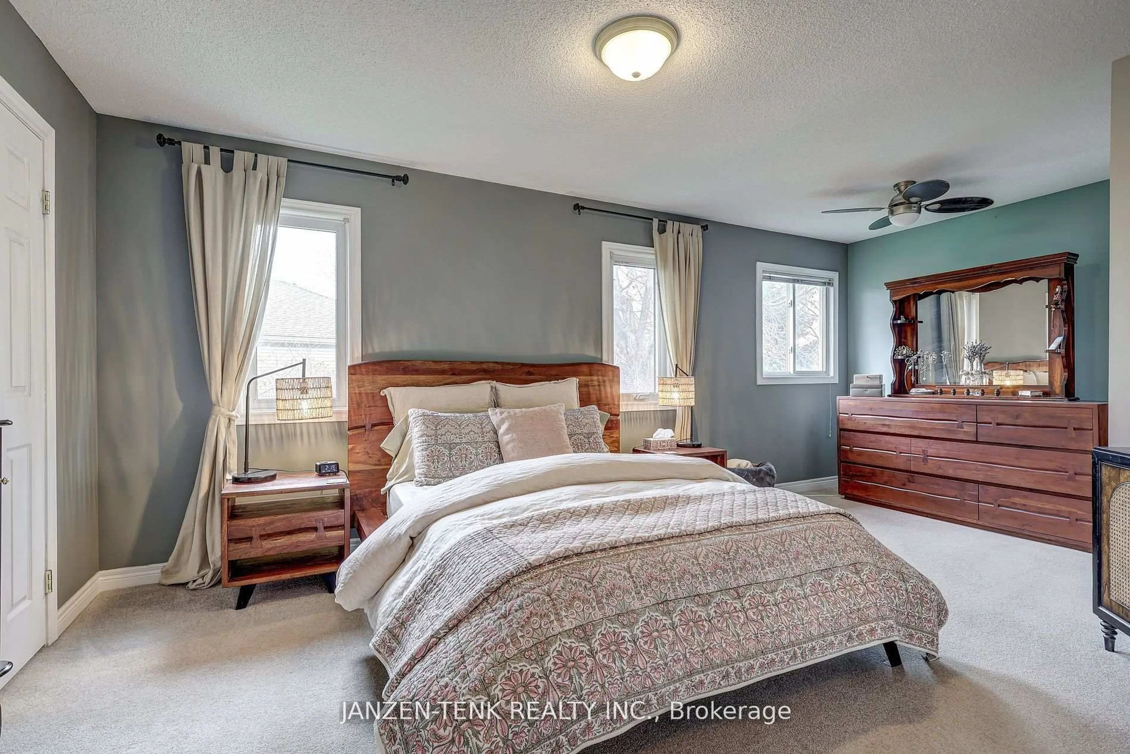 Bedroom with bed, unknown for 2 Rosethorn Crt, St. Thomas Ontario N5R 6C7
