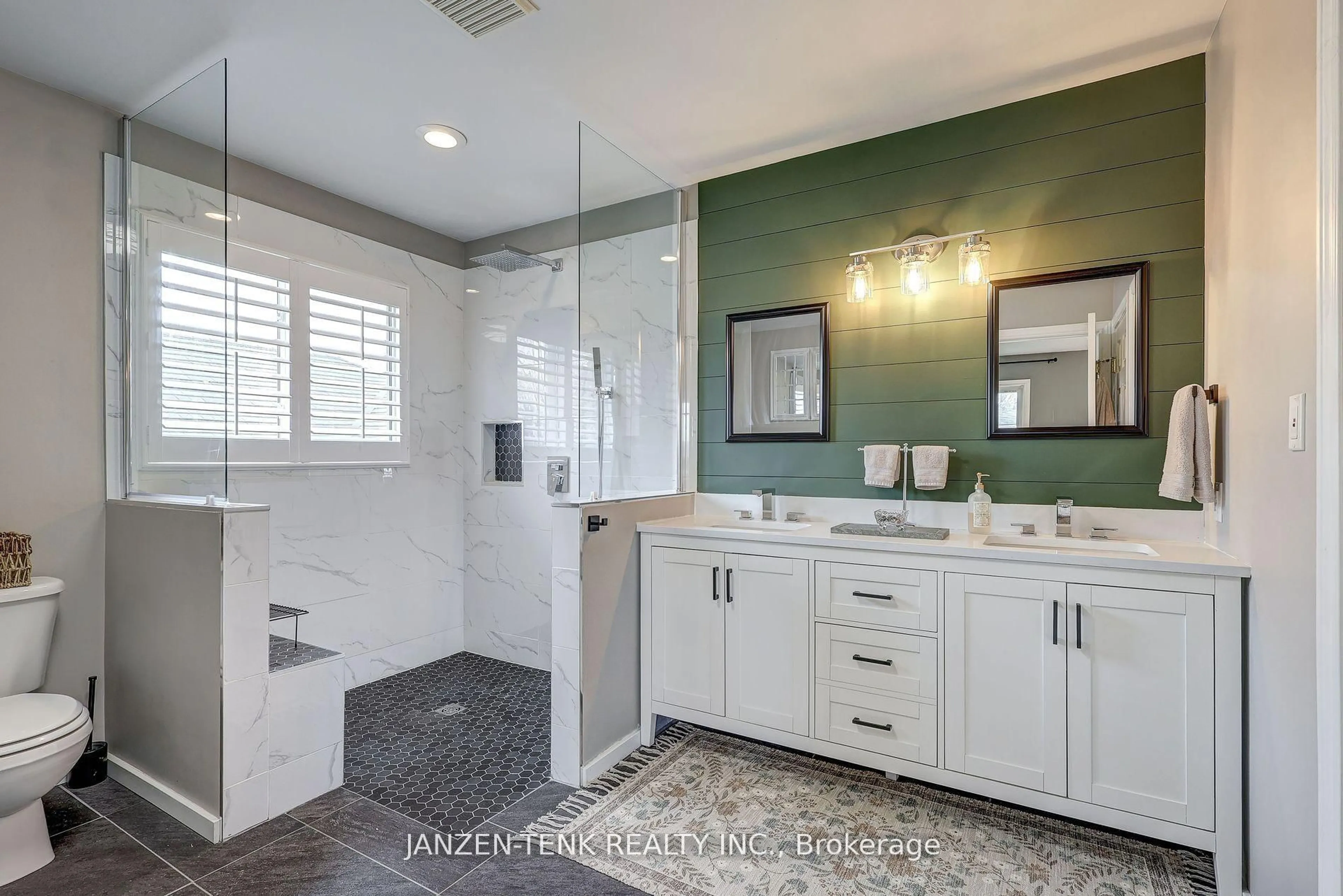 Contemporary bathroom, ceramic/tile floor for 2 Rosethorn Crt, St. Thomas Ontario N5R 6C7