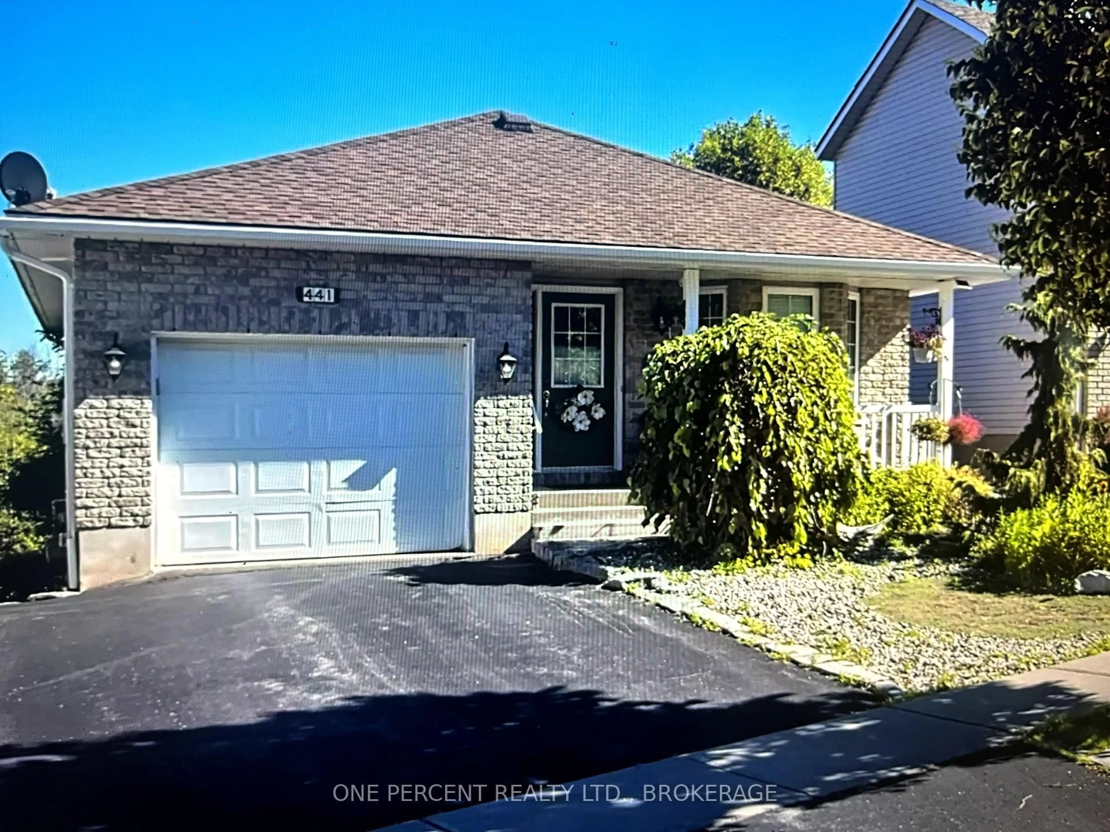Unknown for 441 Dolshire St, Kingston Ontario K7M 9B5