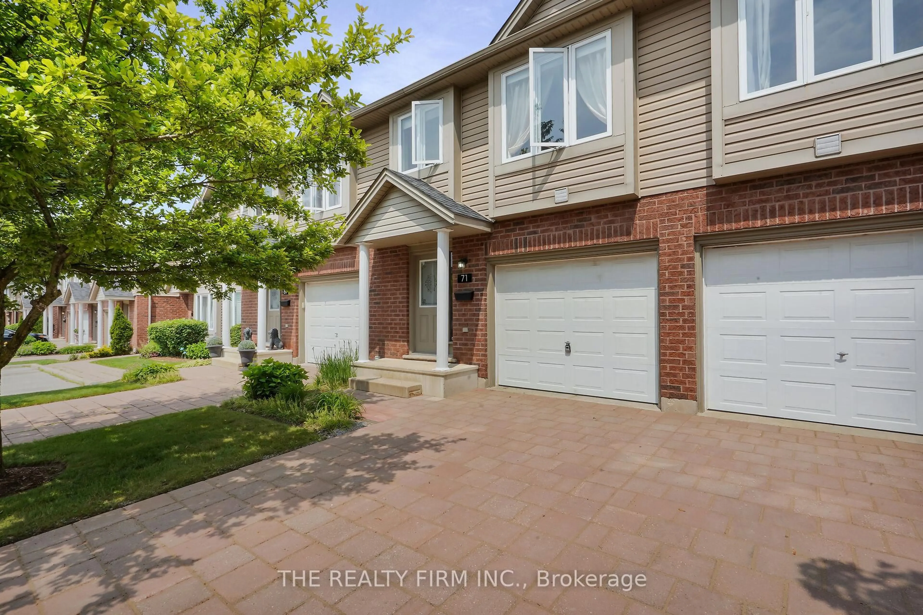Unknown for 1921 Father Dalton Ave #71, London North Ontario N5X 4S1