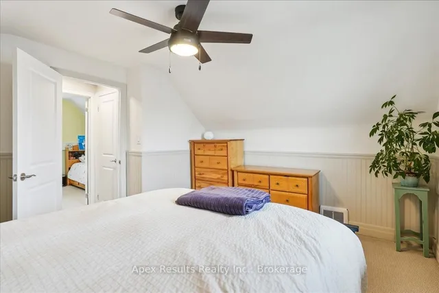 Additional property image - 246 East 43rd St