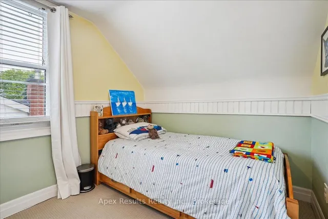 Additional property image - 246 East 43rd St
