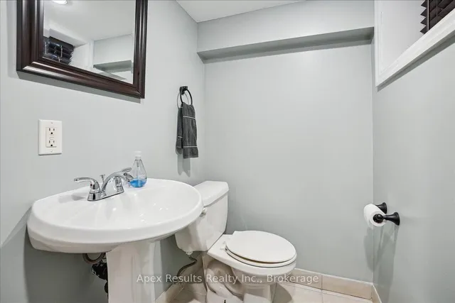 Additional property image - 246 East 43rd St