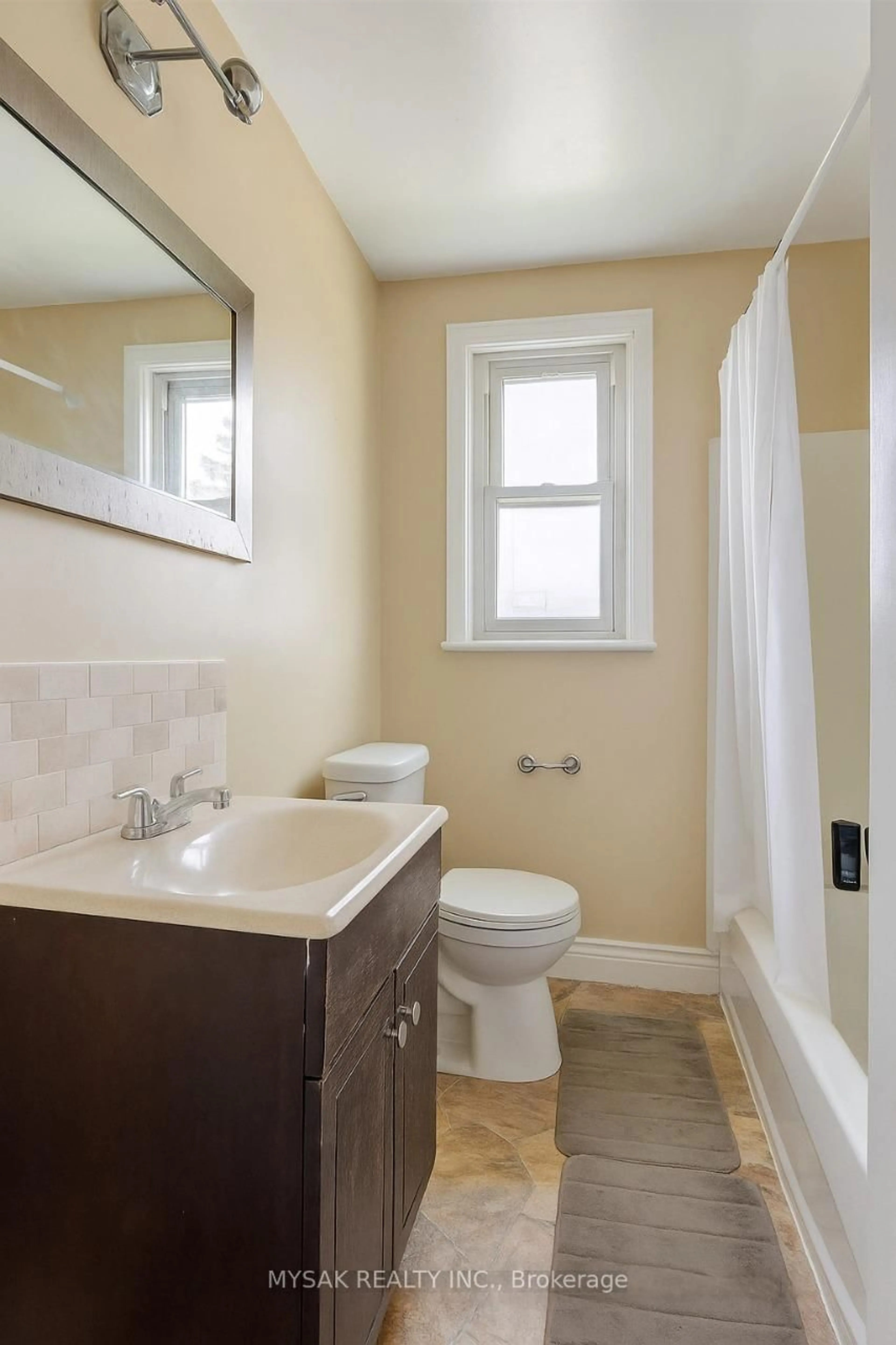 Standard bathroom, ceramic/tile floor for 17 West 3rd St, Hamilton Ontario L9C 3J5