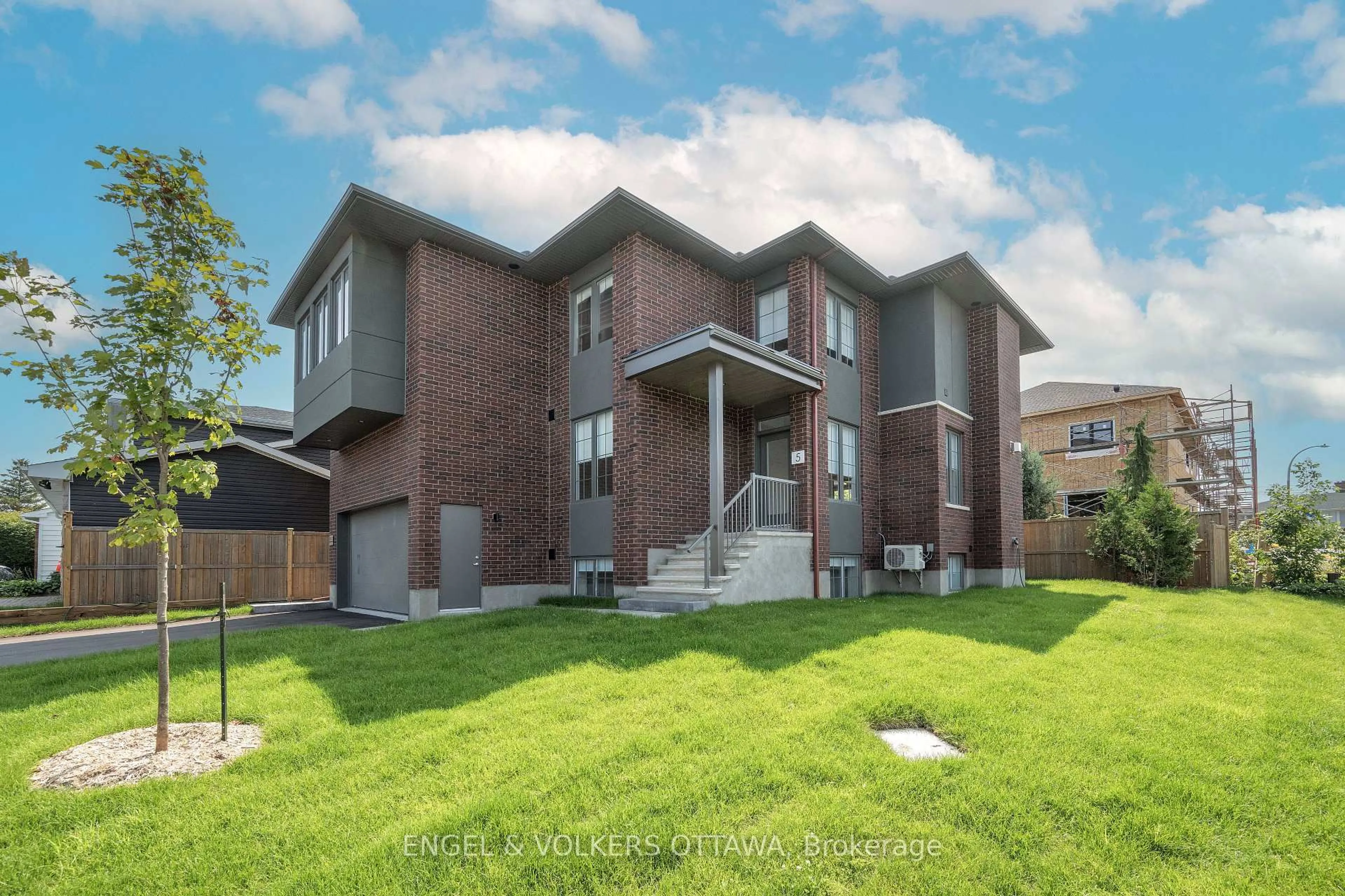 Home with brick exterior material, building for 5 Winlock Cres, Ottawa Ontario K2G 3X5