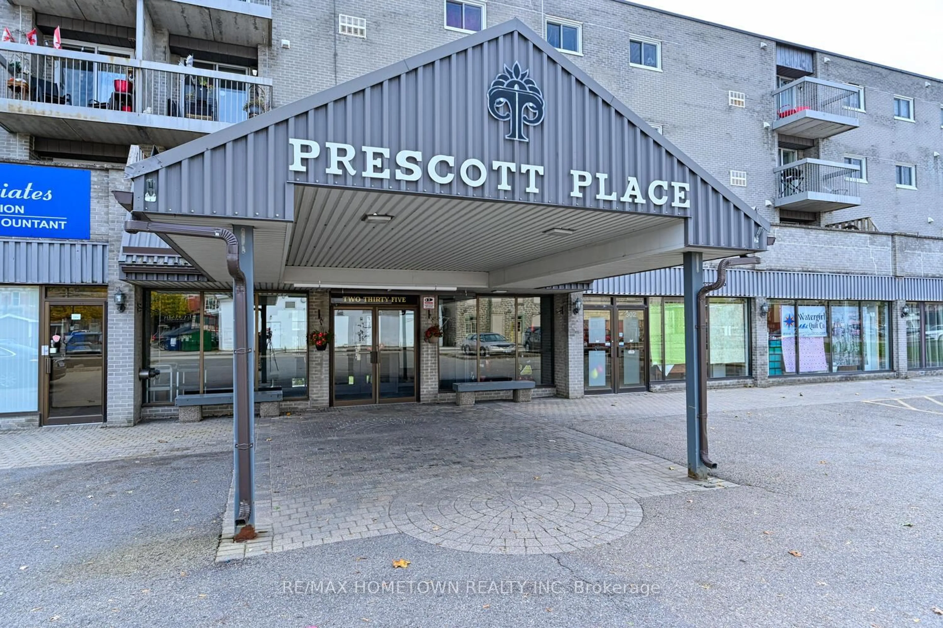Lobby for 235 Water St #309, Prescott Ontario K0E 1T0