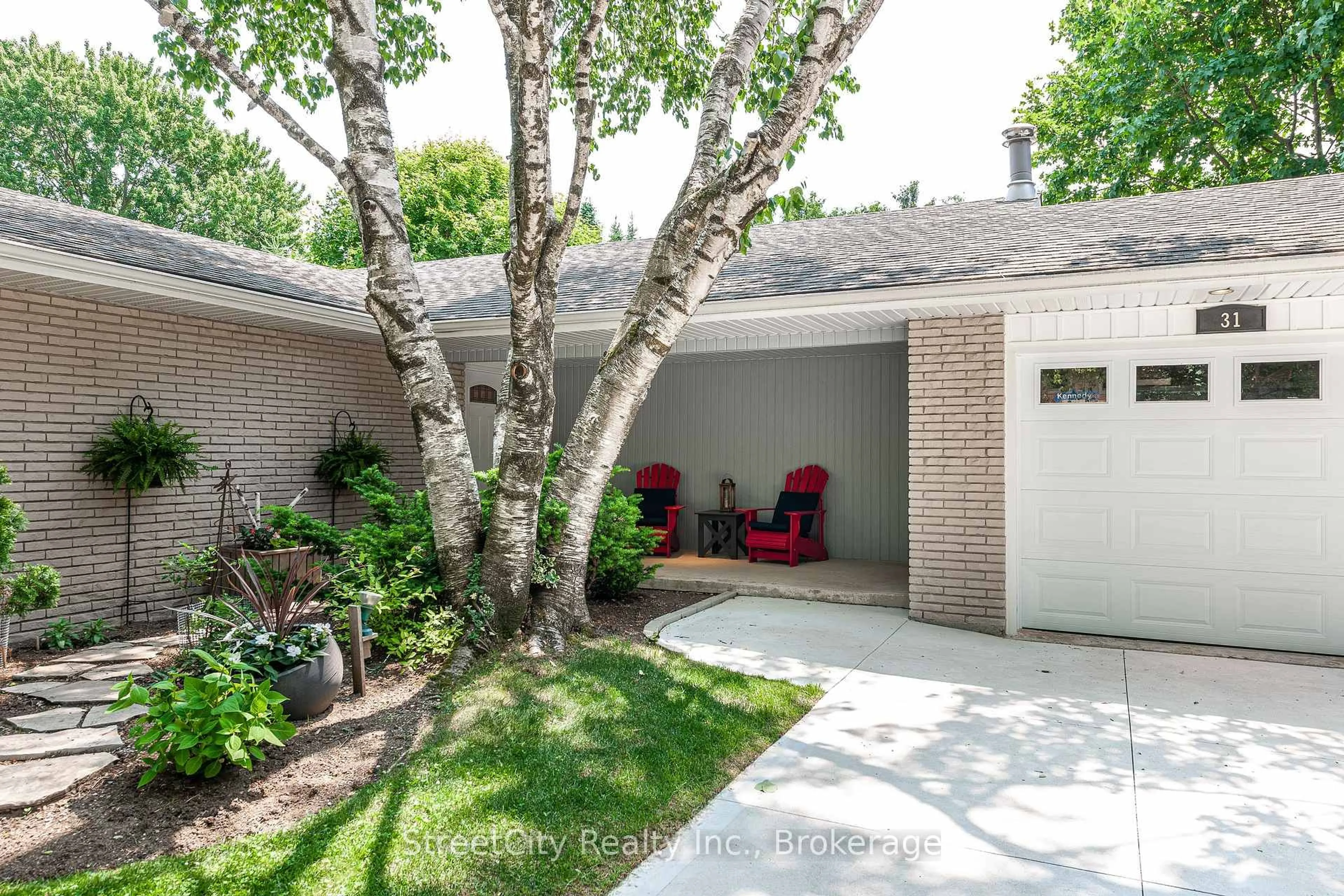 Unknown for 31 Park Lane Dr, Stratford Ontario N5A 5C1