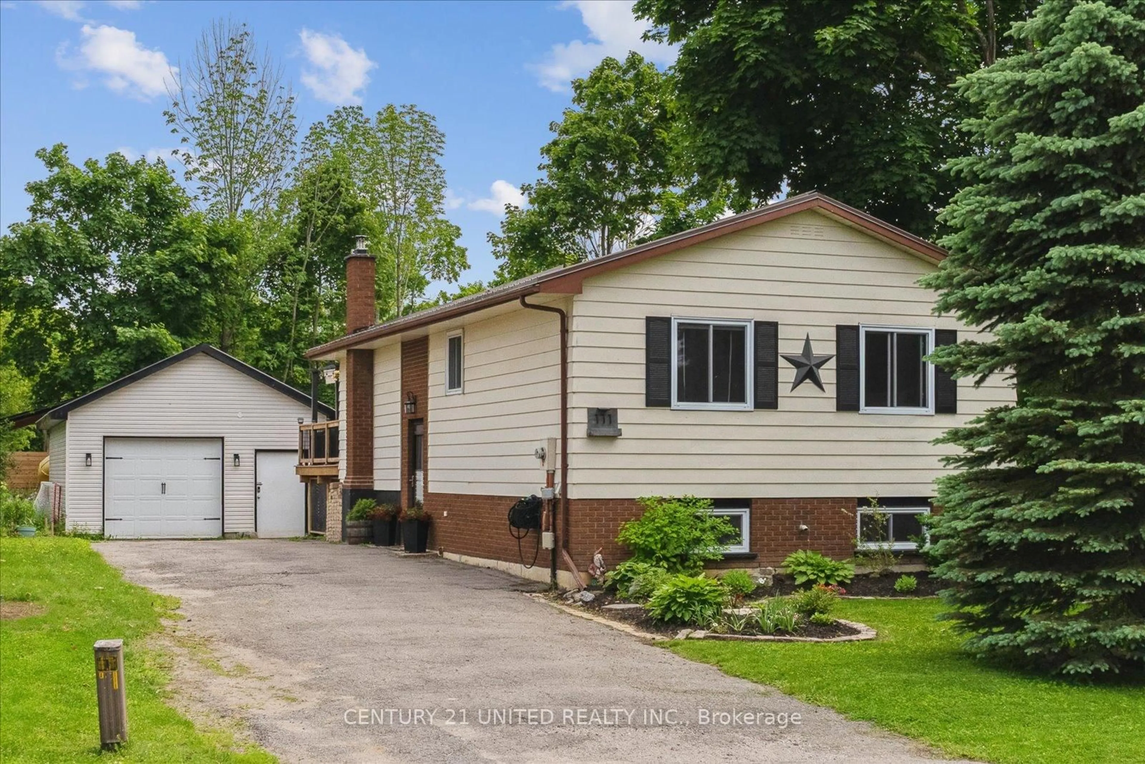 Home with vinyl exterior material, street for 111 Albert St, Selwyn Ontario K0L 2H0