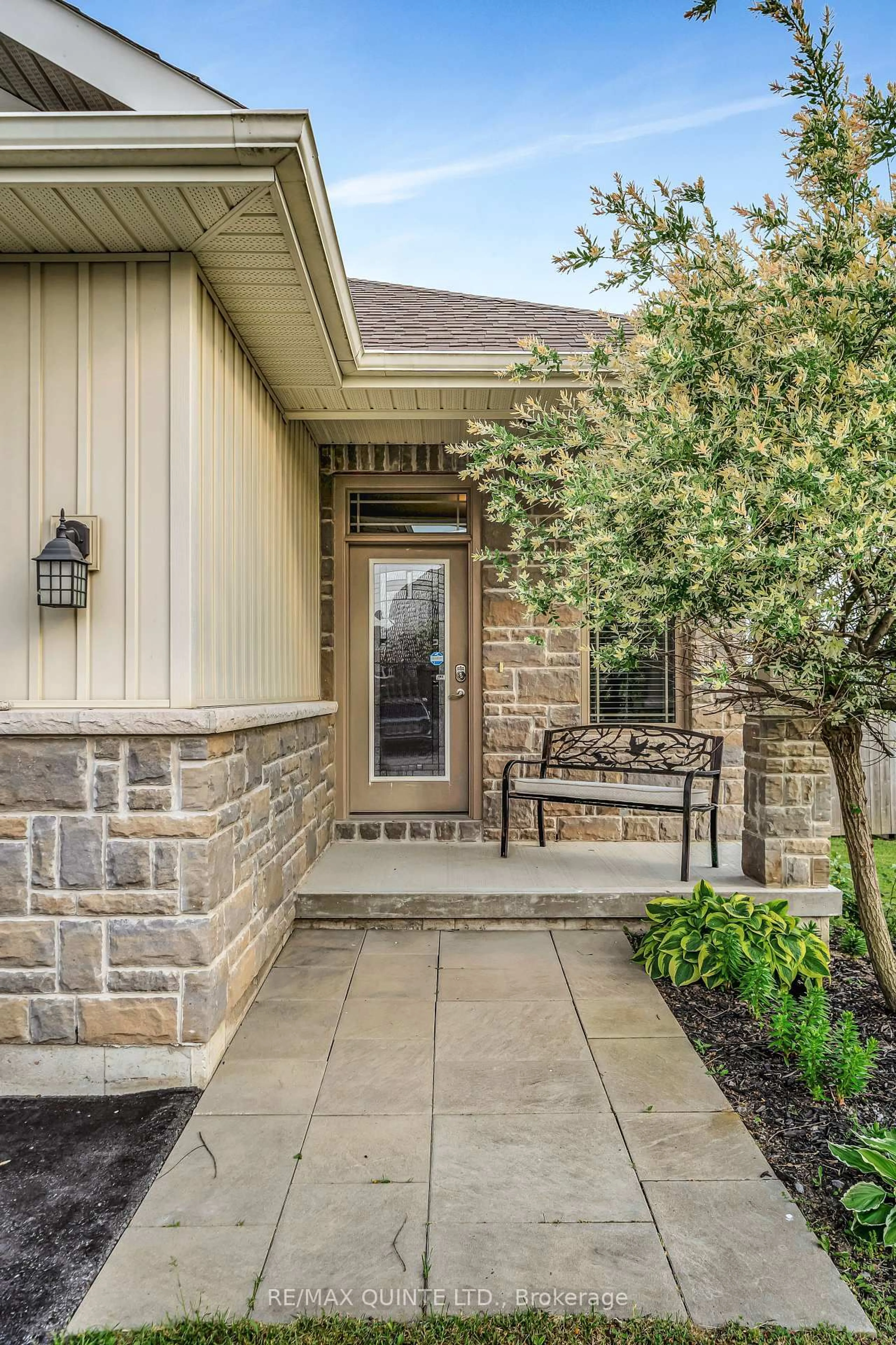 Unknown for 25 Walnut Cres, Belleville Ontario K8N 0E4