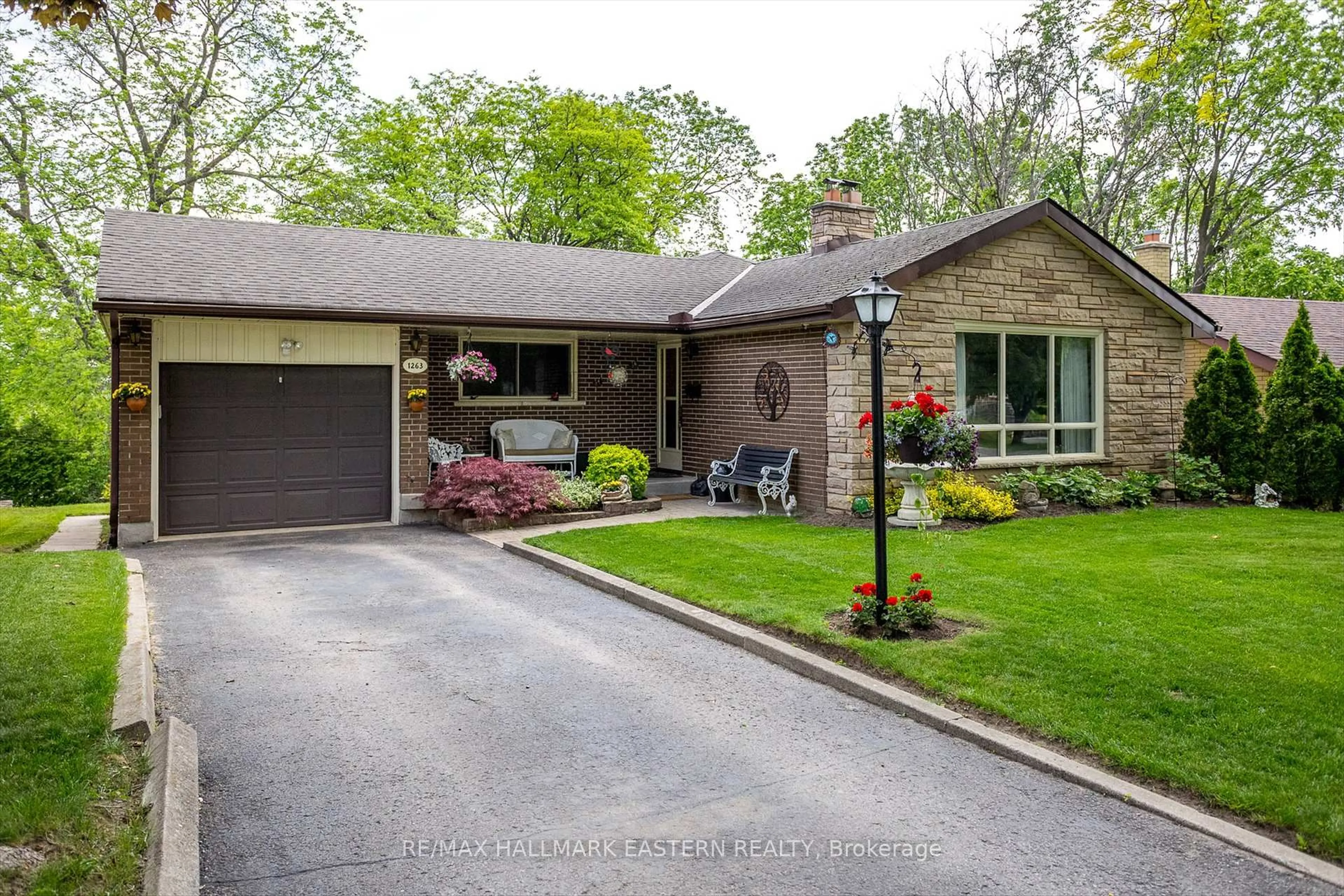 Home with brick exterior material, street for 1263 Algonquin Blvd, Peterborough North Ontario K9H 6N1