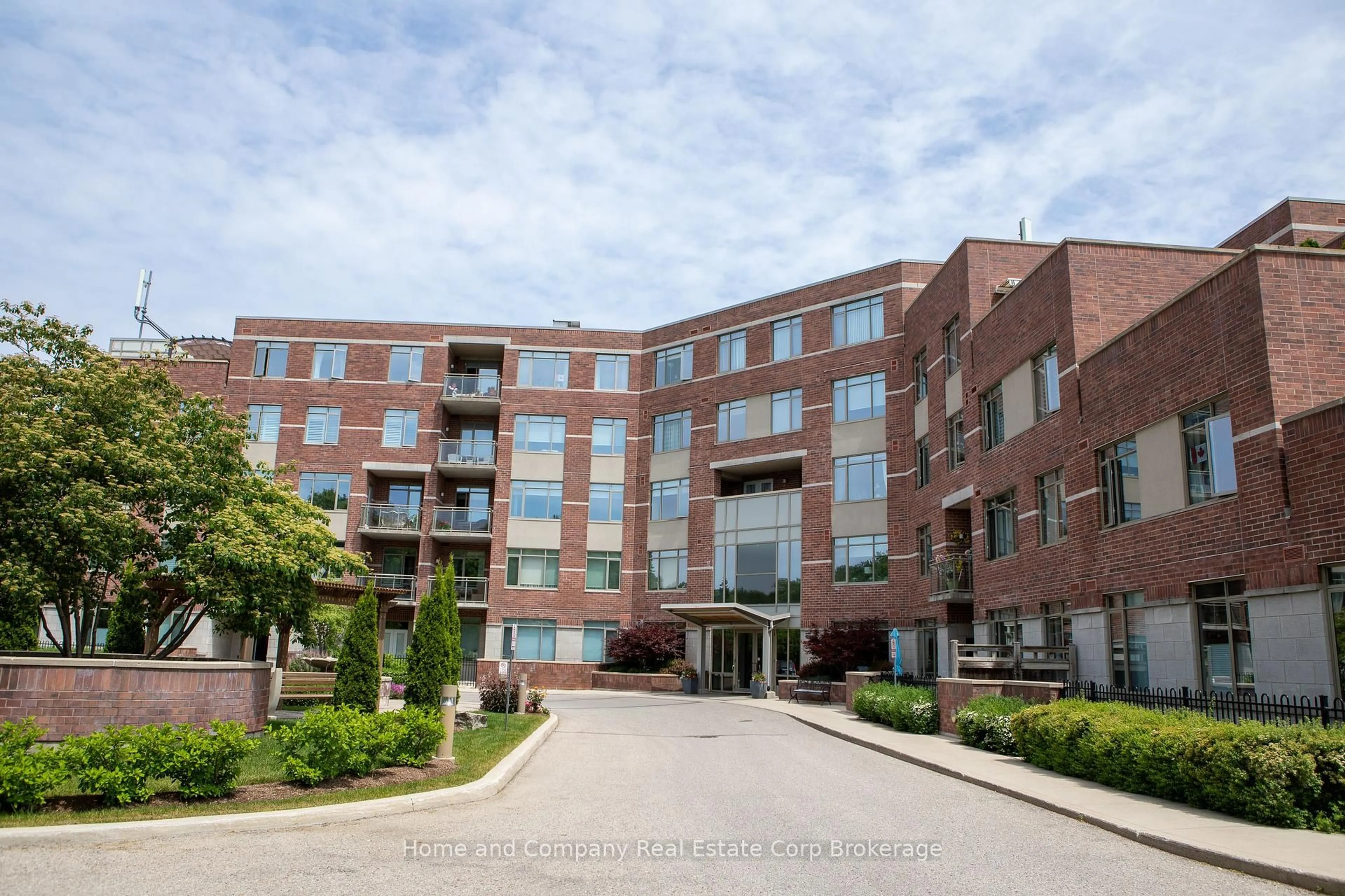 Unknown for 400 Romeo St #110, Stratford Ontario N5A 0A2