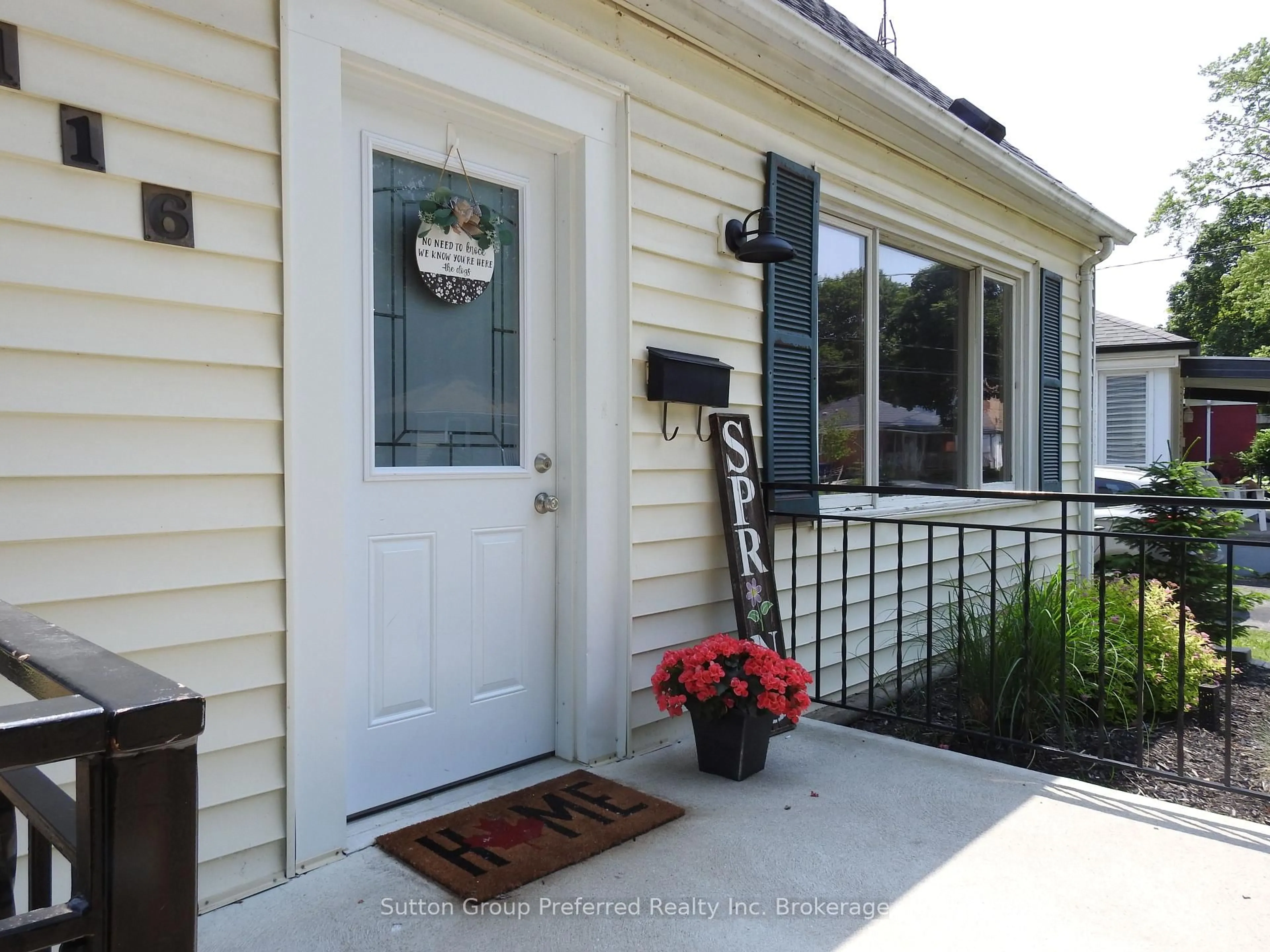 Unknown for 116 Sunnyside Ave, Chatham-Kent Ontario N7M 2A1