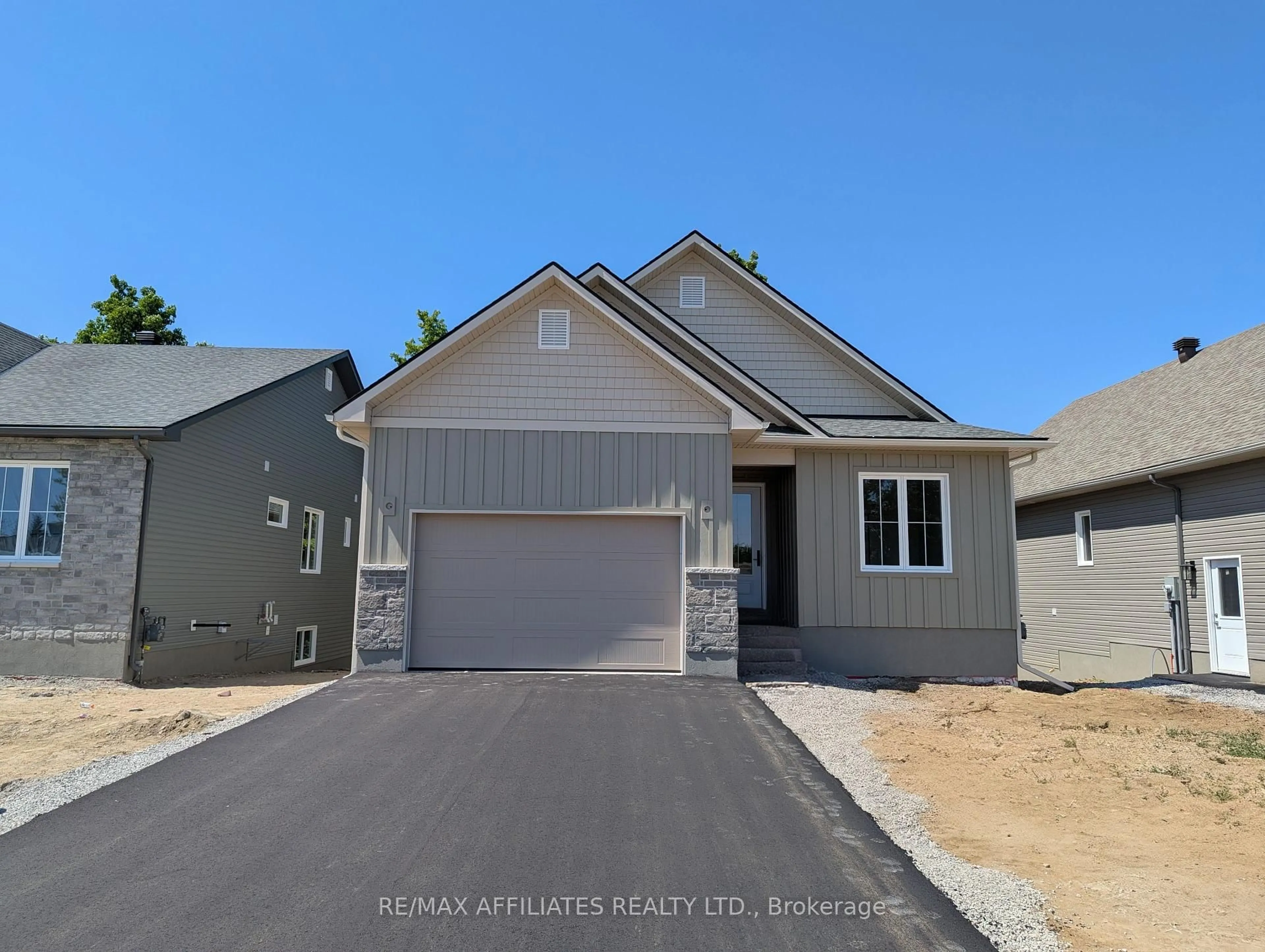 Home with vinyl exterior material, street for 97 RABB St, Smiths Falls Ontario K7A 0L6
