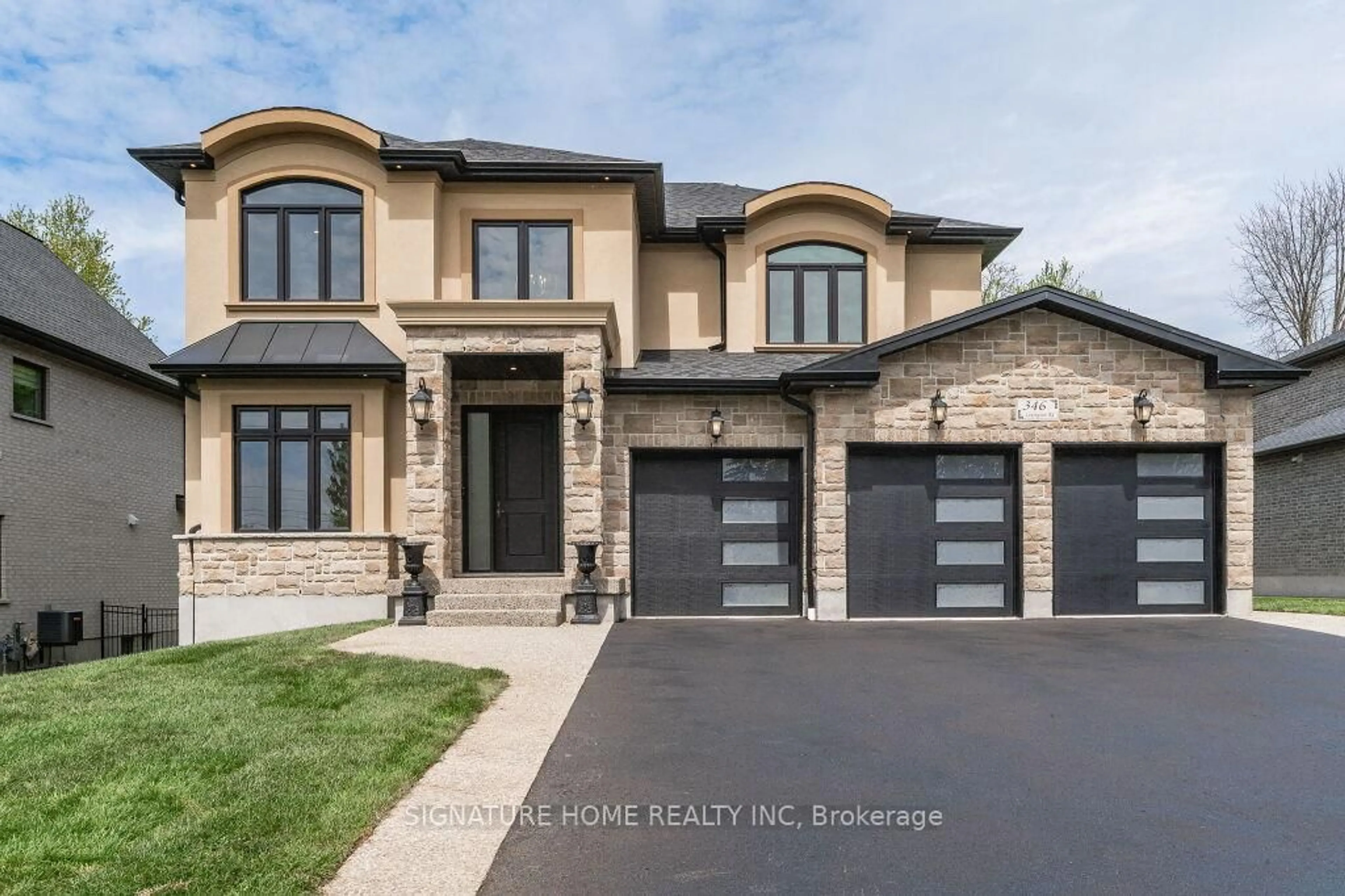 Home with brick exterior material, street for 346 Lexington Rd, Waterloo Ontario N2K 1X2