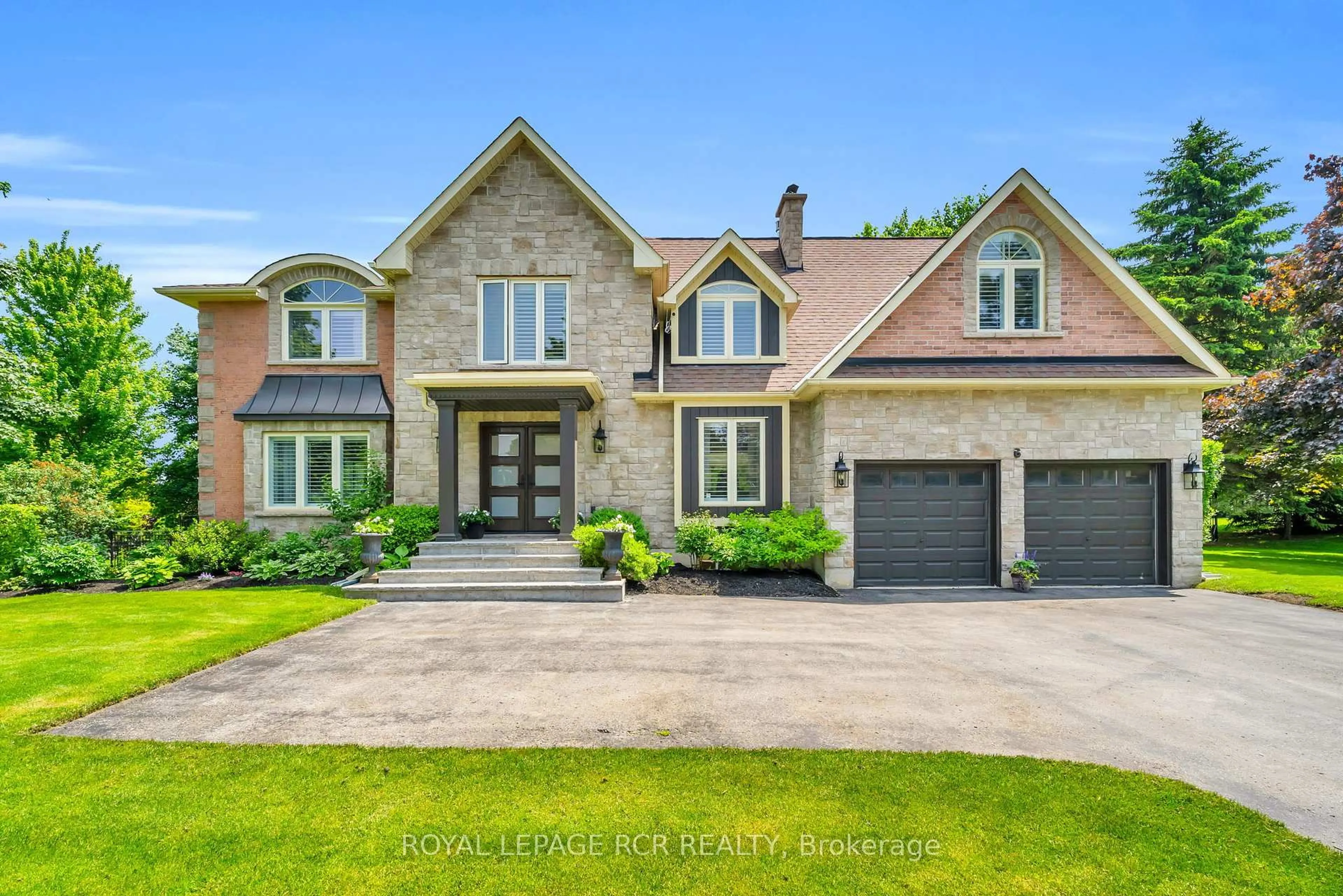Home with brick exterior material, street for 6 Pineview Rd, Mono Ontario L9W 4A1