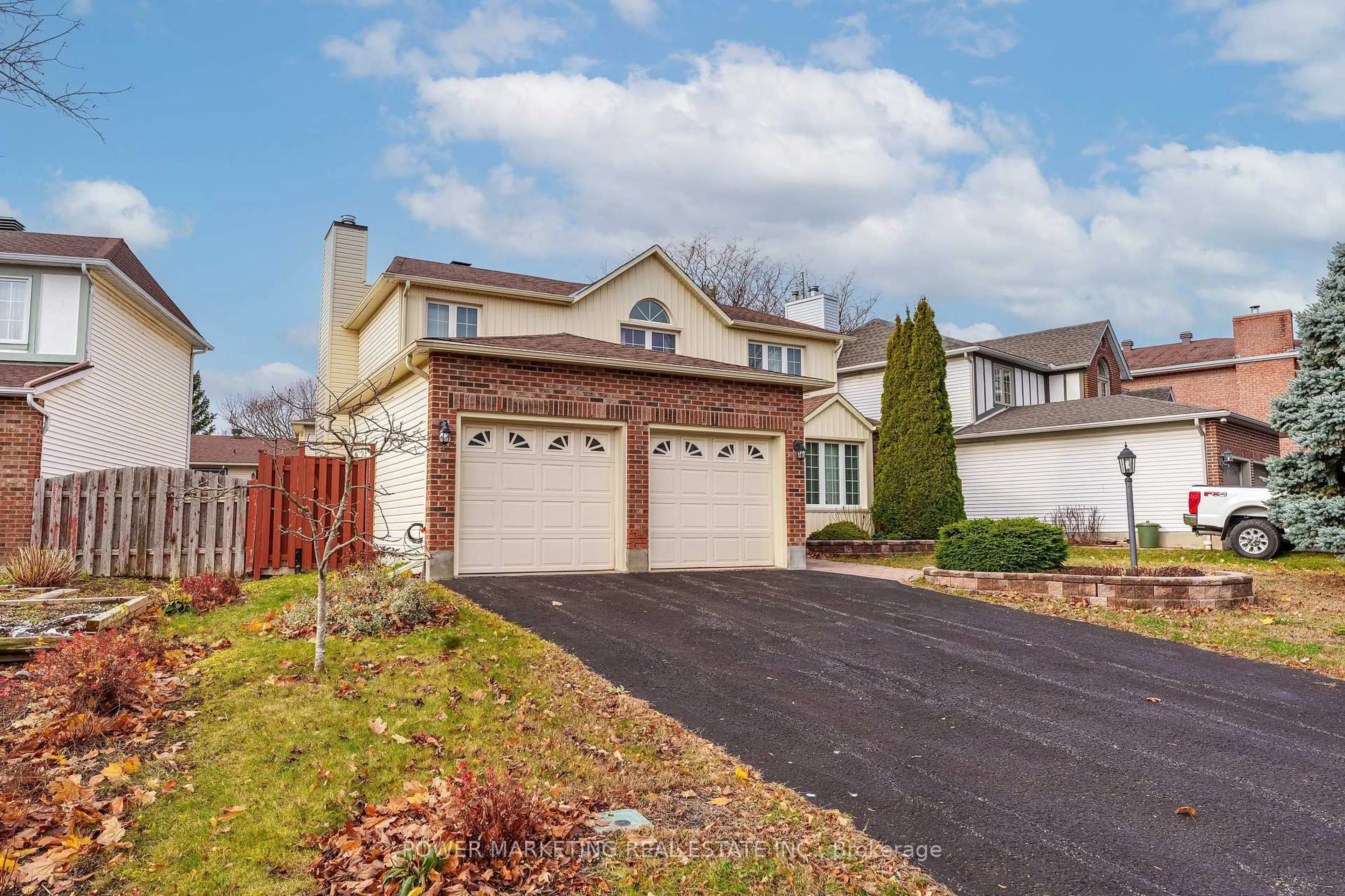 Unknown for 1060 Grenon Ave, Ottawa Ontario K2B 8N1