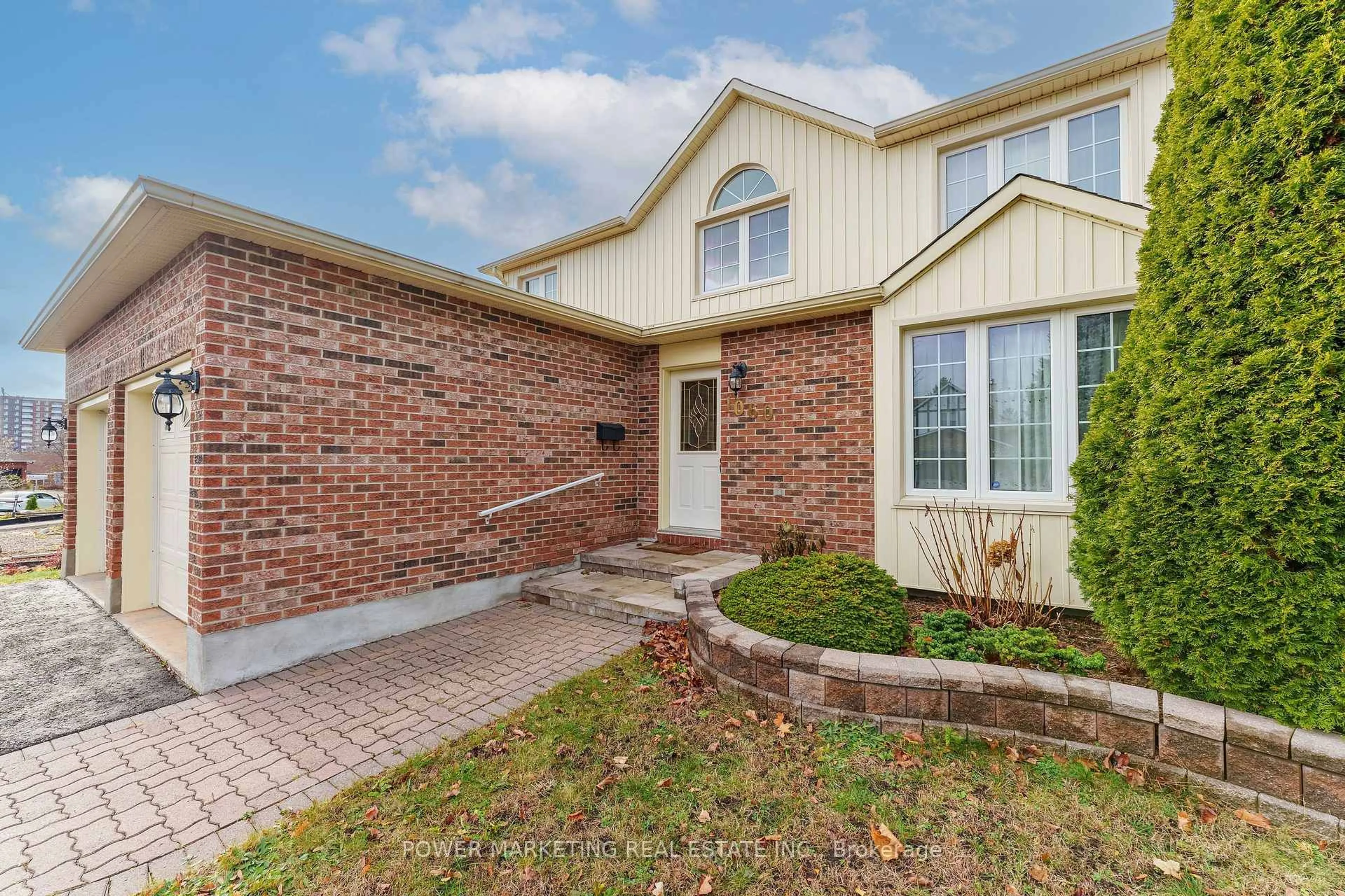 Home with brick exterior material, street for 1060 Grenon Ave, Ottawa Ontario K2B 8N1