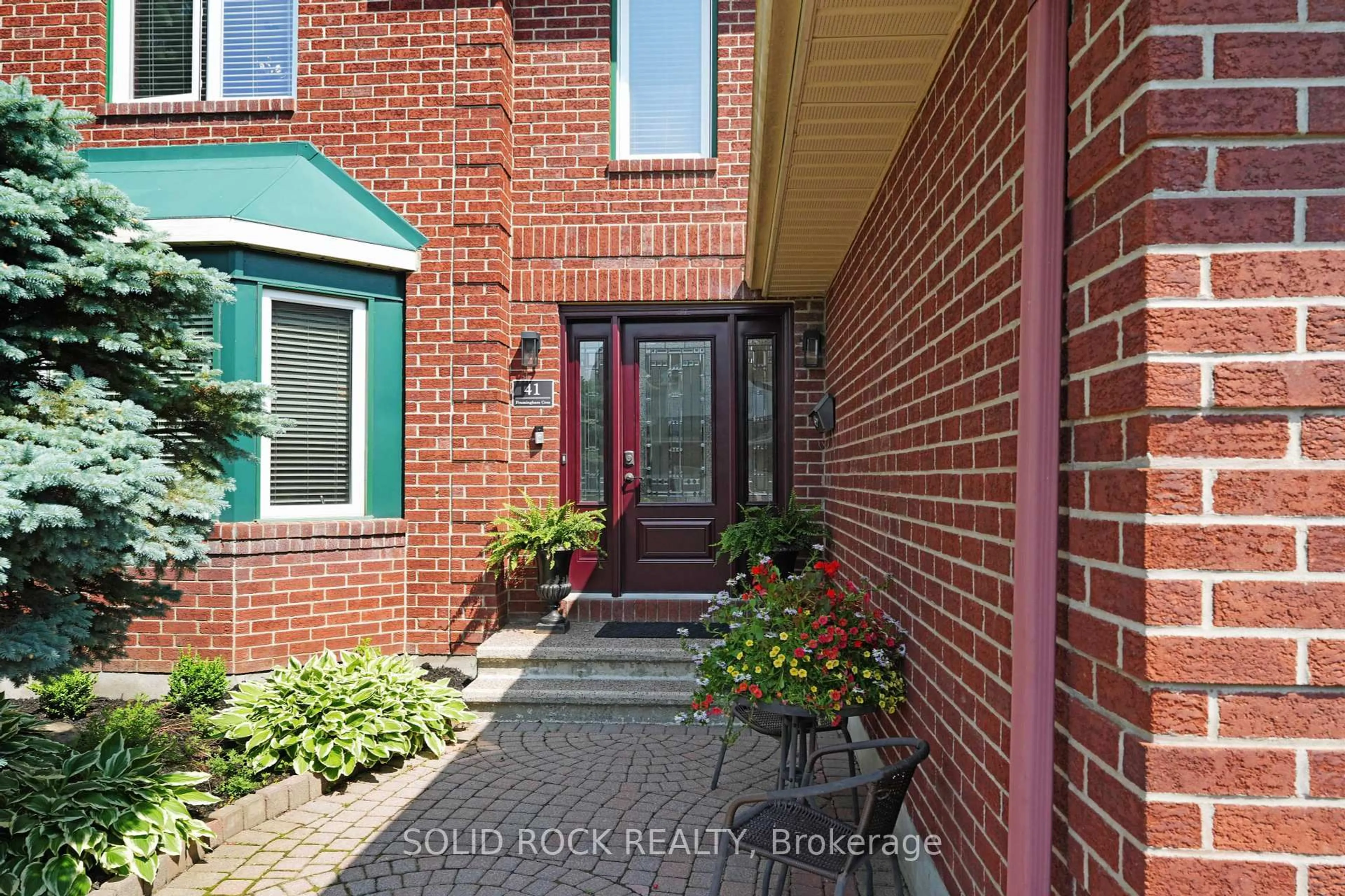 Unknown for 41 Framingham Cres, Ottawa Ontario K2J 3J4