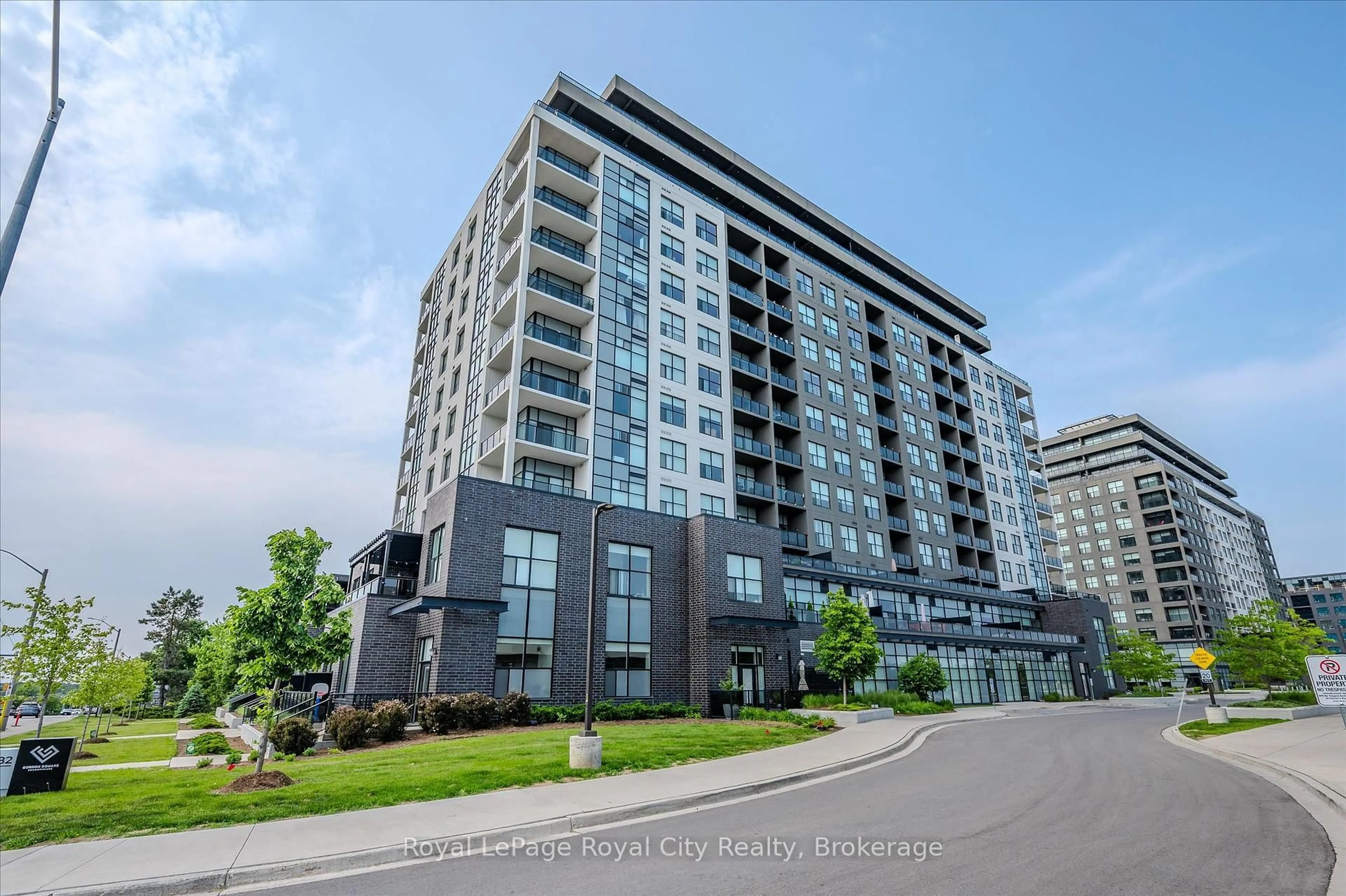 Unknown for 1878 Gordon St #1004, Guelph Ontario N1L 0P4