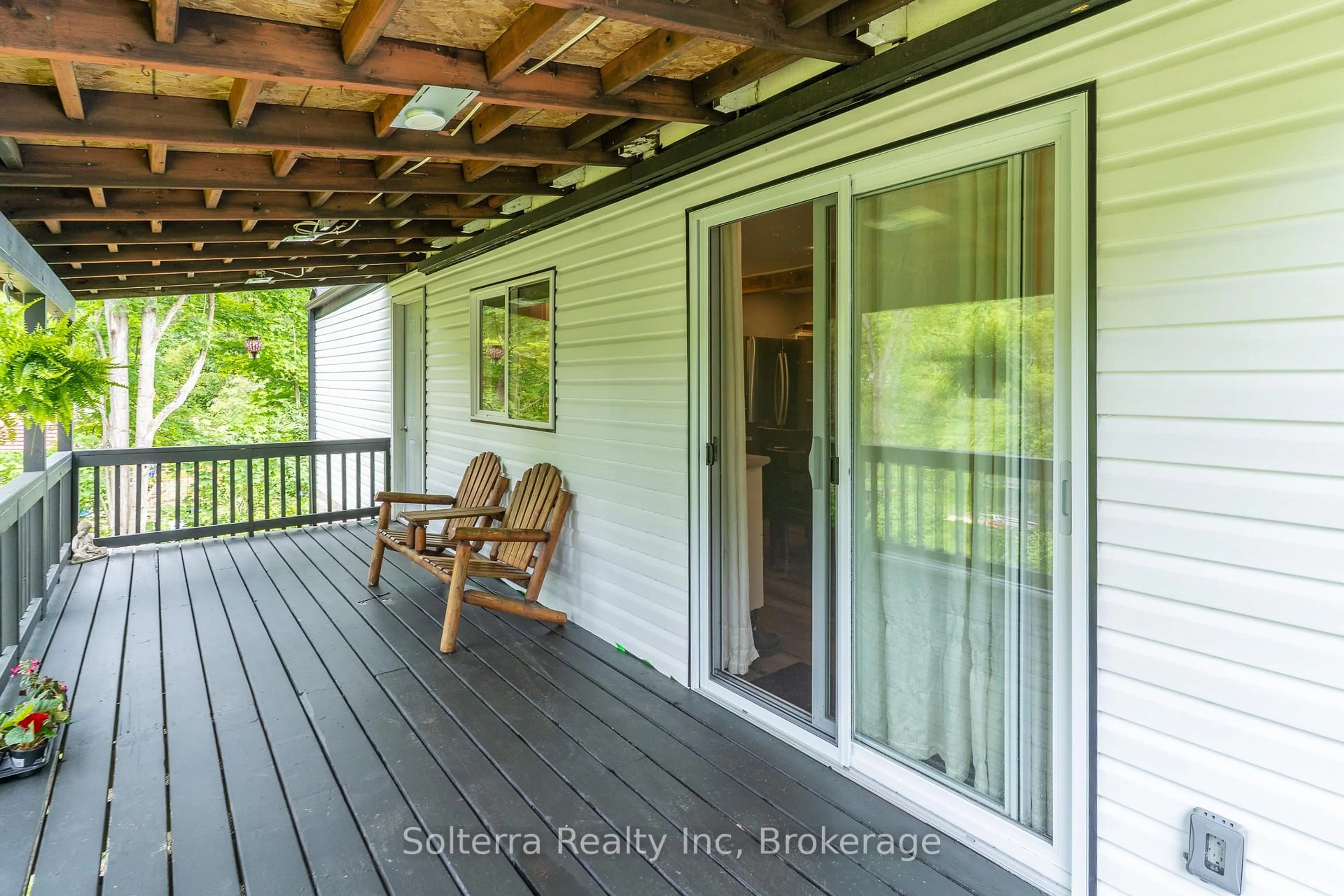 Patio, water/lake/river/ocean view for 160 Wagner Rd, Gravenhurst Ontario P1P 1C3