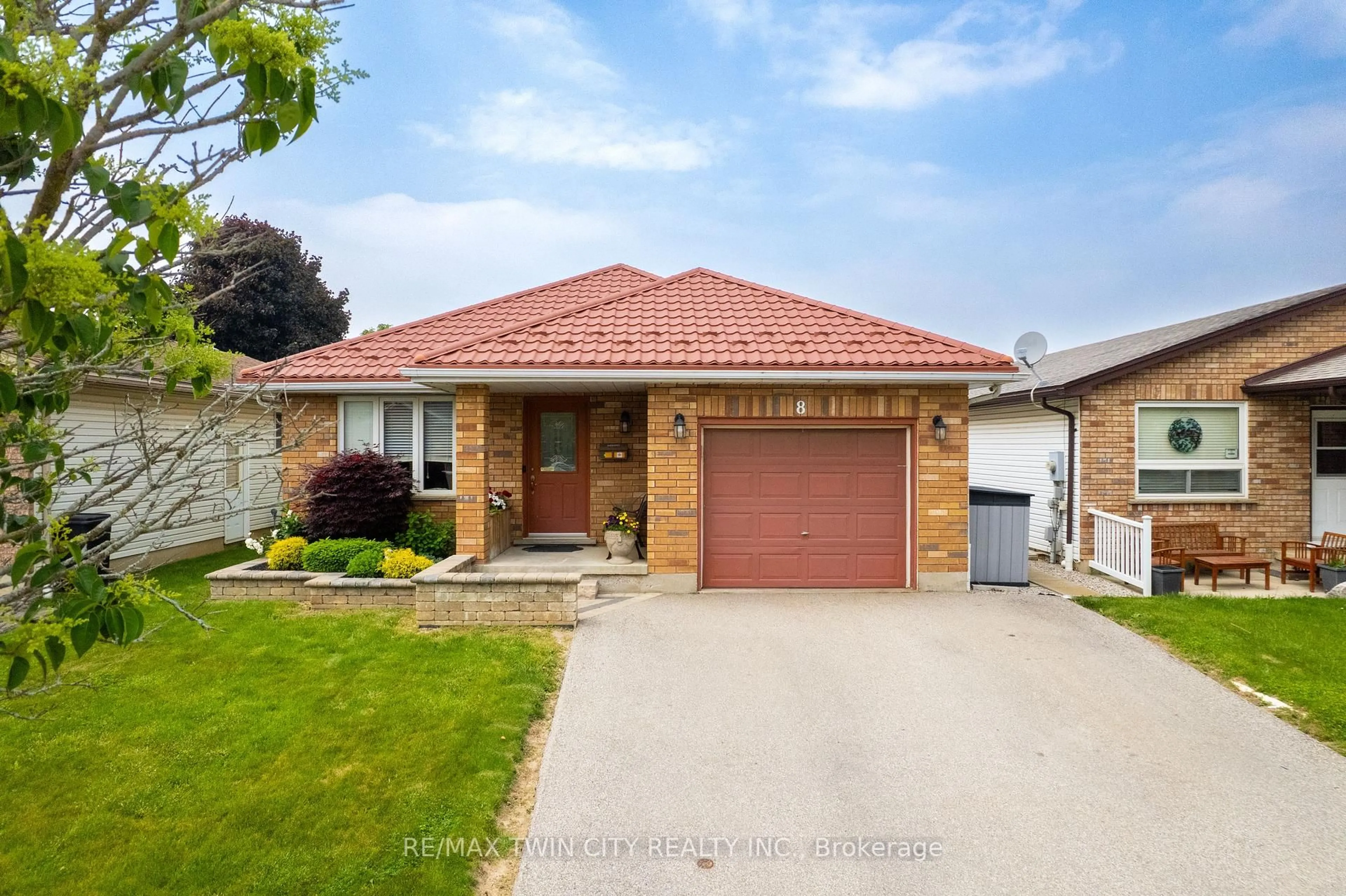 Home with brick exterior material, street for 8 Shannon St, Brantford Ontario N3T 6L1