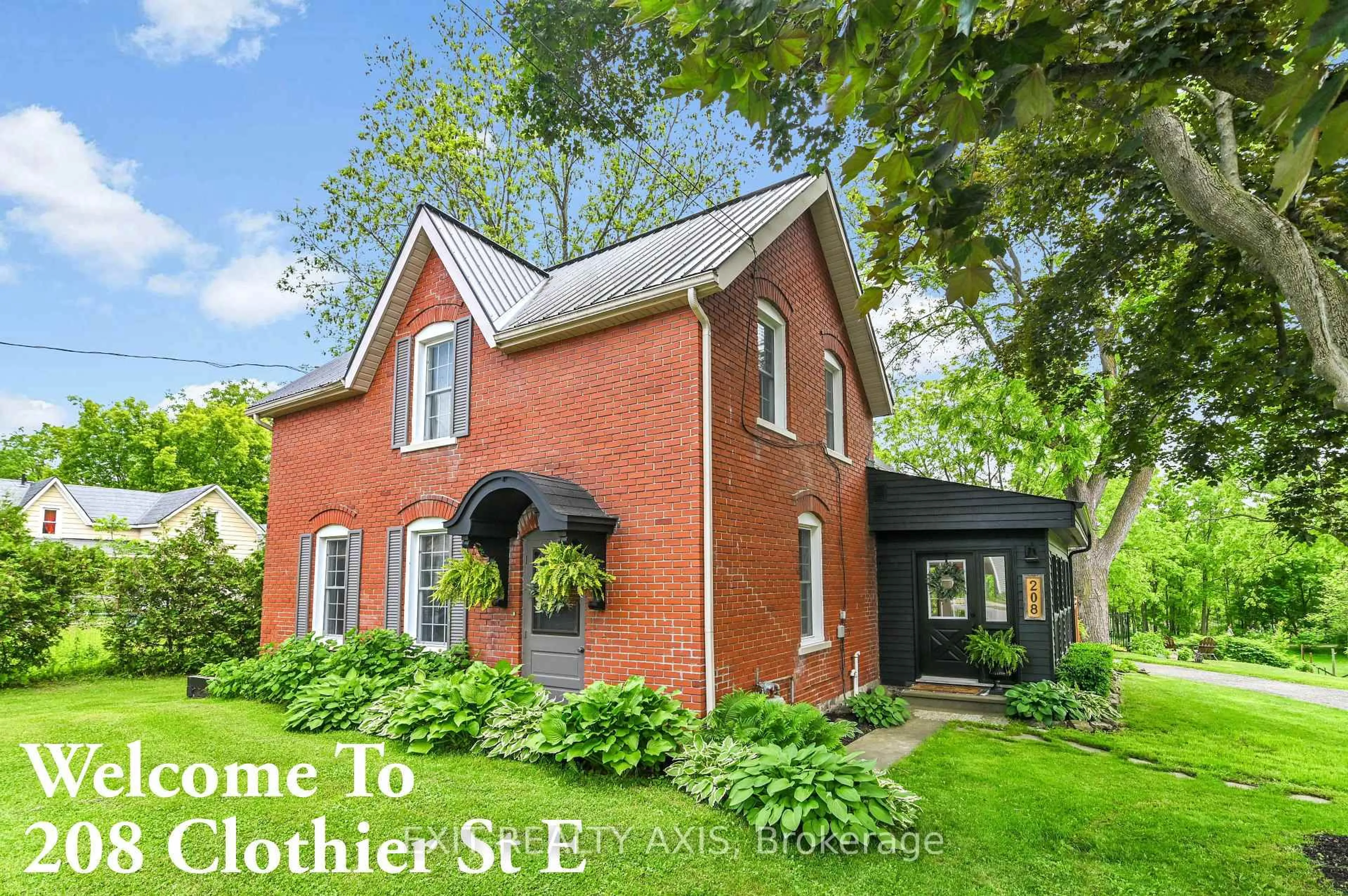 Home with brick exterior material, street for 208 Clothier St, North Grenville Ontario K0G 1J0
