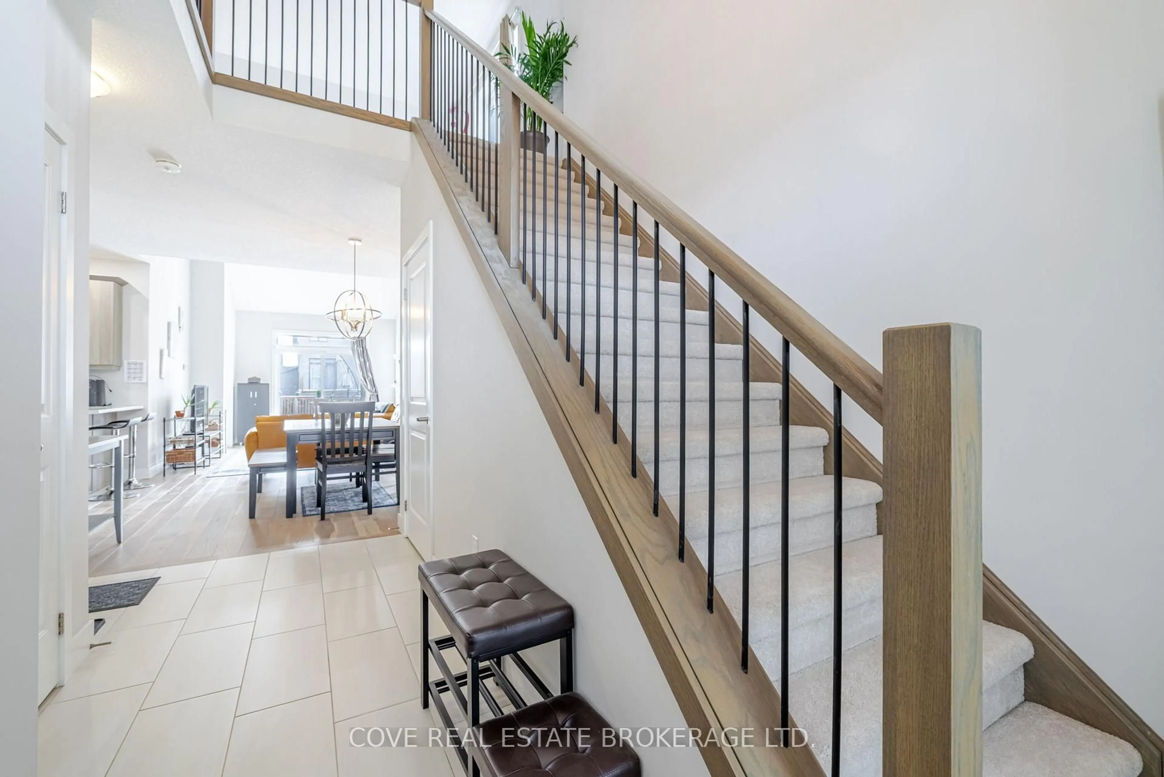 Unknown for 575 Chelton Rd, London South Ontario N6M 0H7