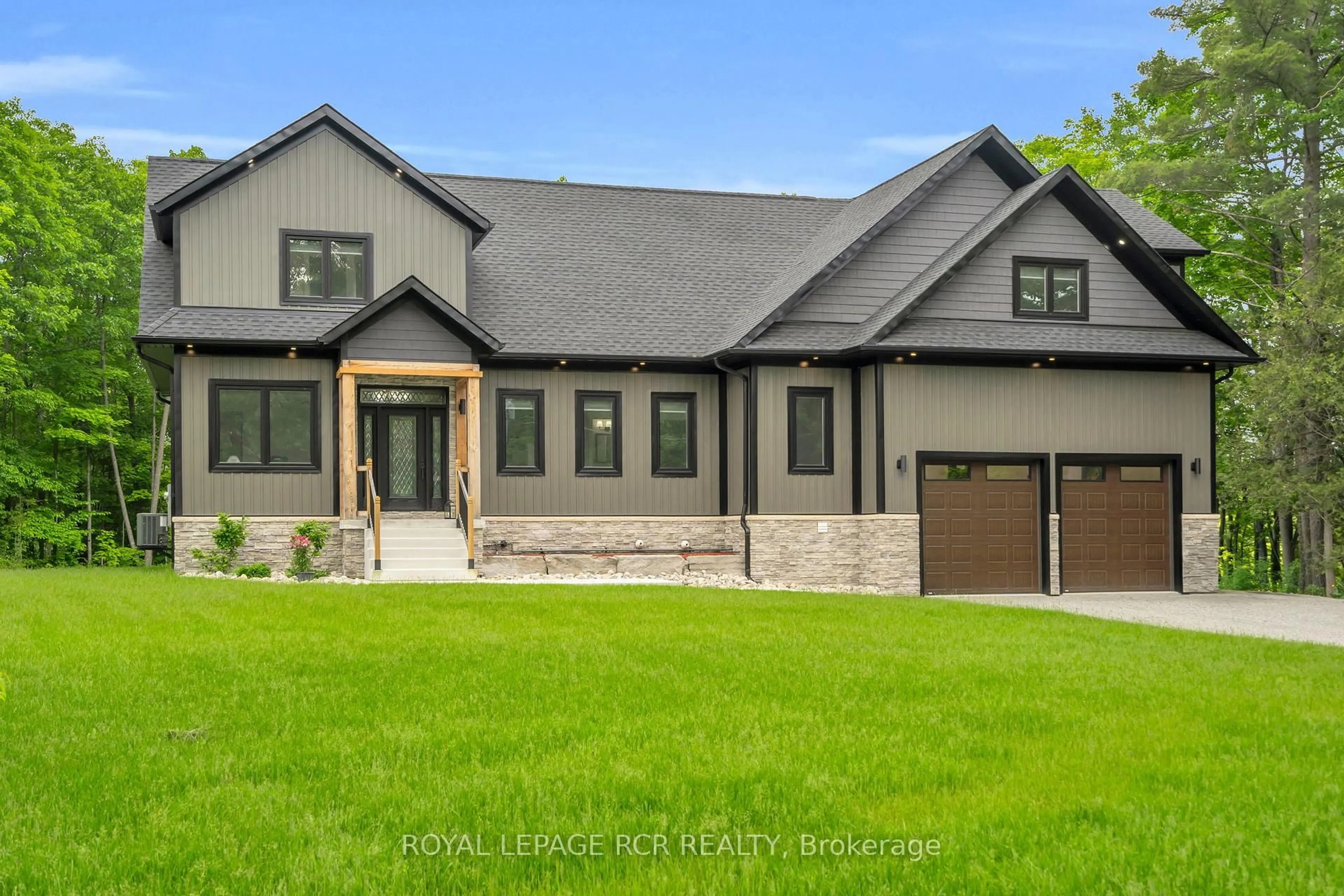 Home with brick exterior material, unknown for 2360 Honey Harbour Rd, Georgian Bay Ontario L0K 1S0