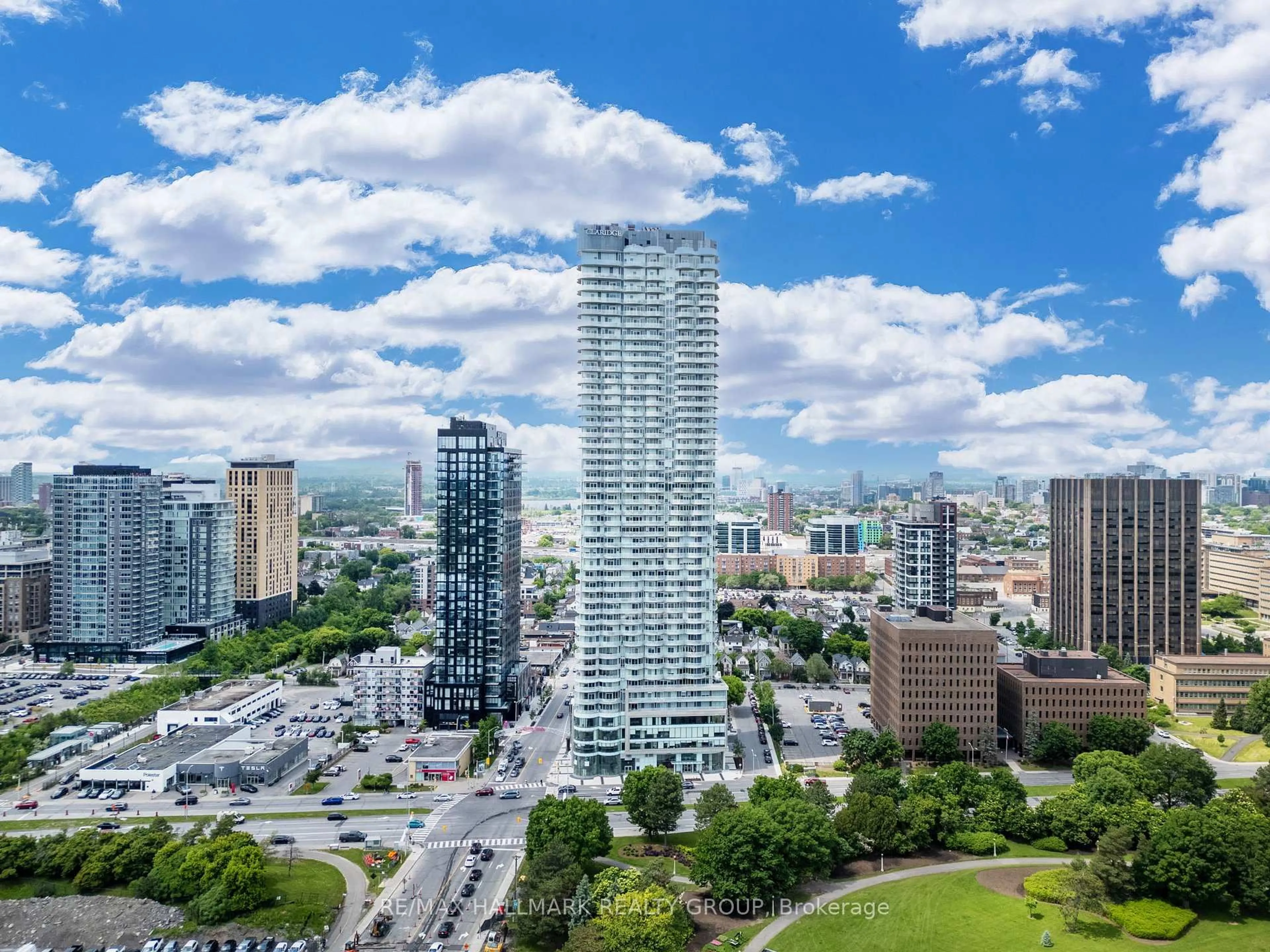 A pic from outside/outdoor area/front of a property/back of a property/a pic from drone, city buildings view from balcony for 805 Carling Ave #4005, Ottawa Ontario K1S 5W9