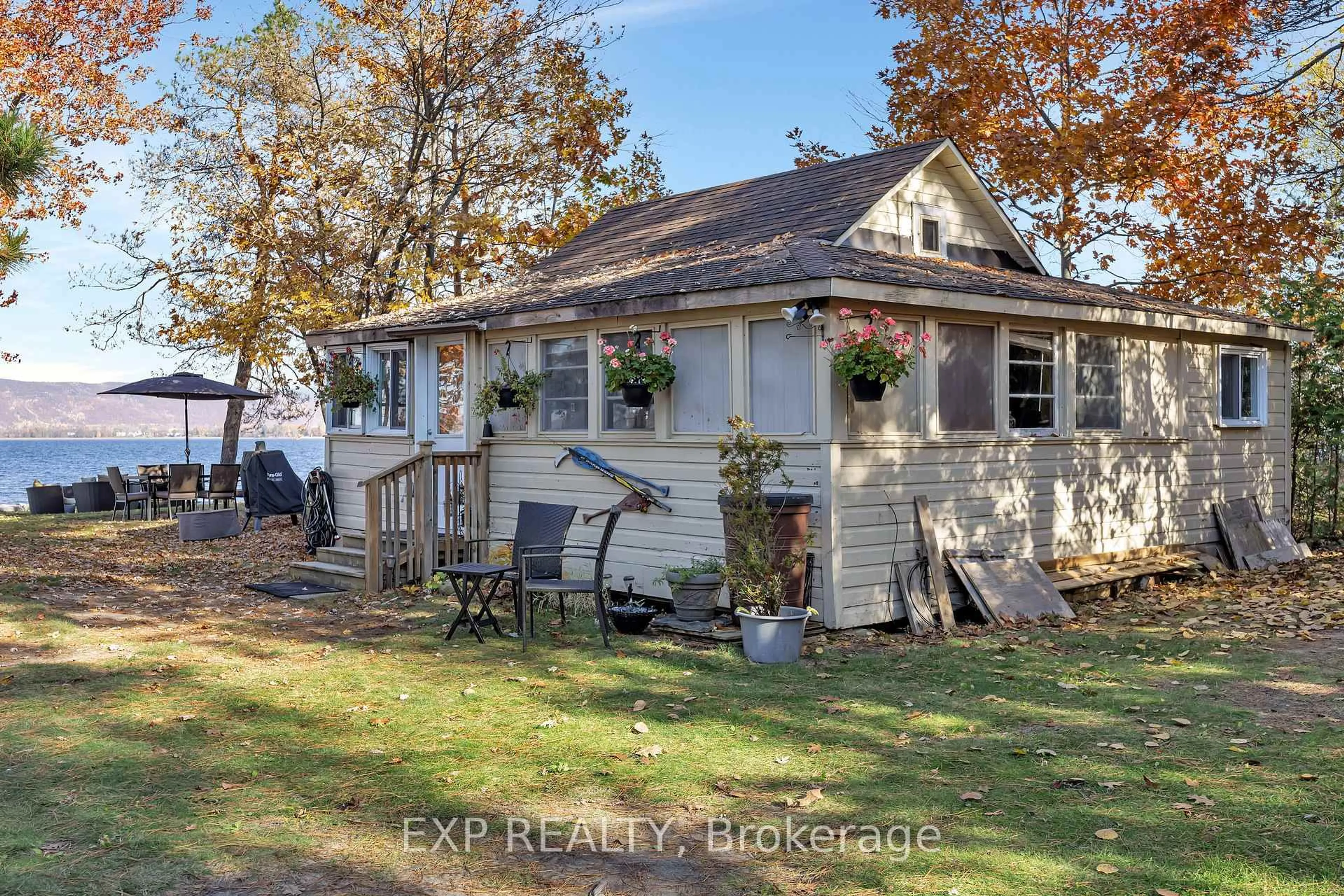 Unknown for 530 Bayview Dr, Ottawa Ontario K0A 3M0