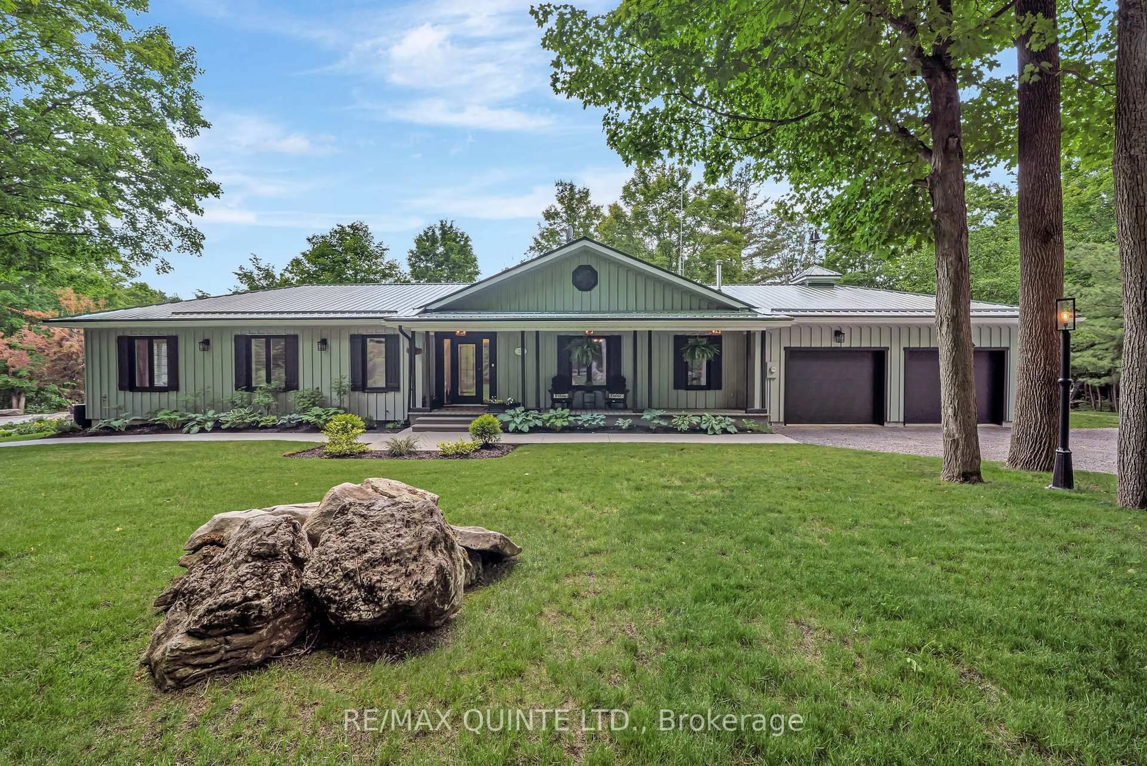 Home with vinyl exterior material, street for 260 Douglas Rd, Madoc Ontario K0K 2K0