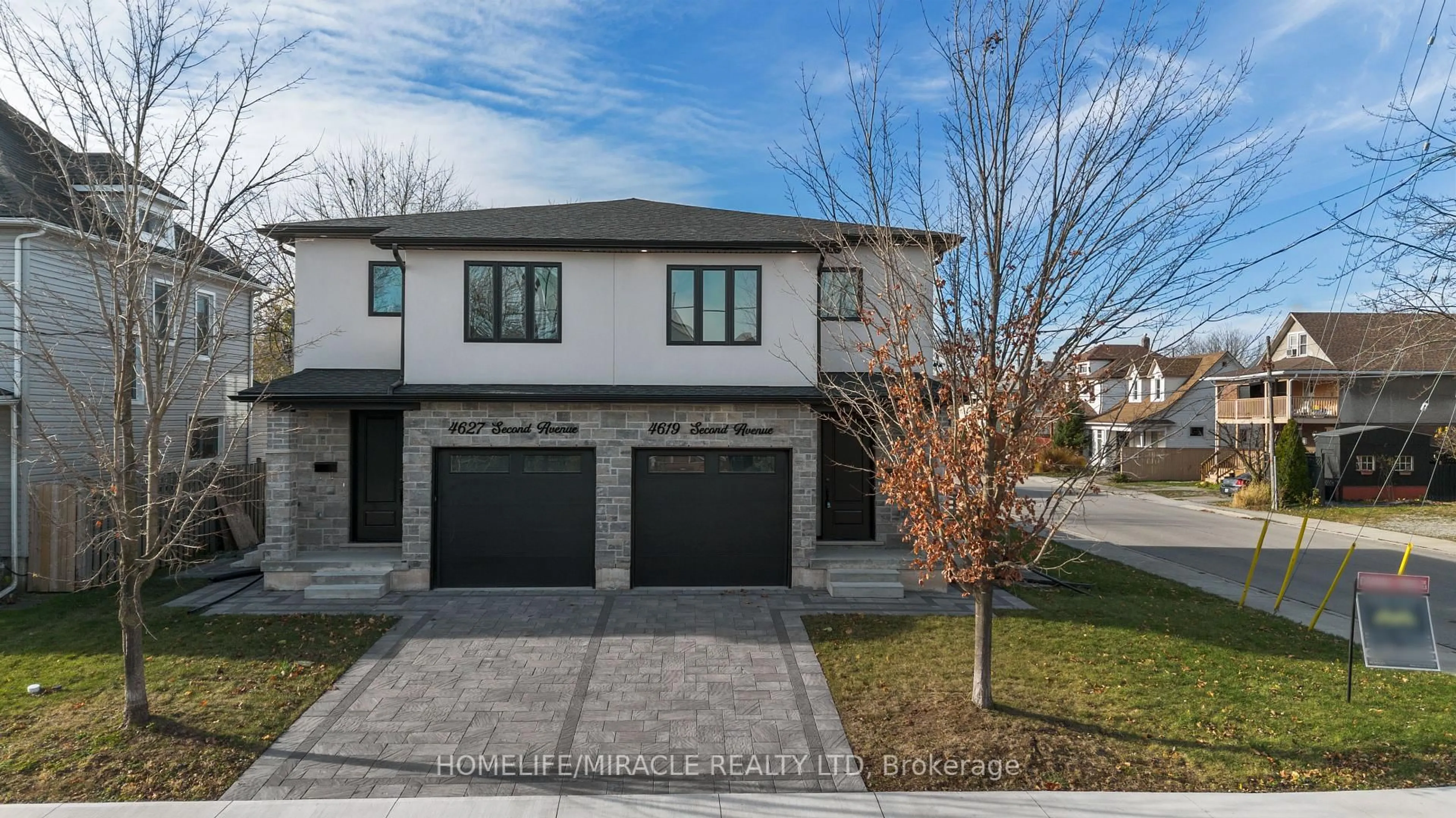 Home with brick exterior material, street for 4619 Second Ave, Niagara Falls Ontario L2E 4H5