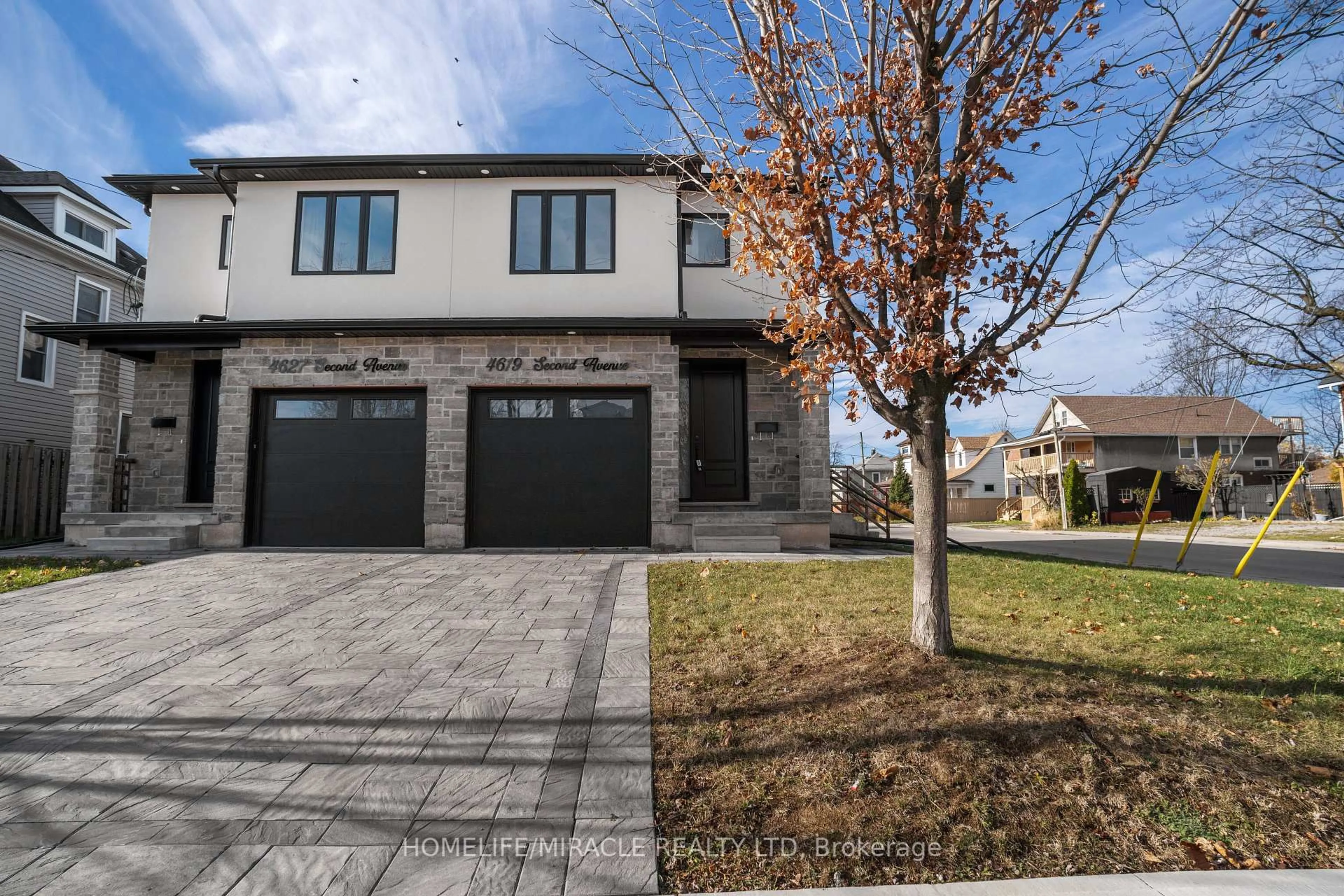 Home with brick exterior material, street for 4619 Second Ave, Niagara Falls Ontario L2E 4H5