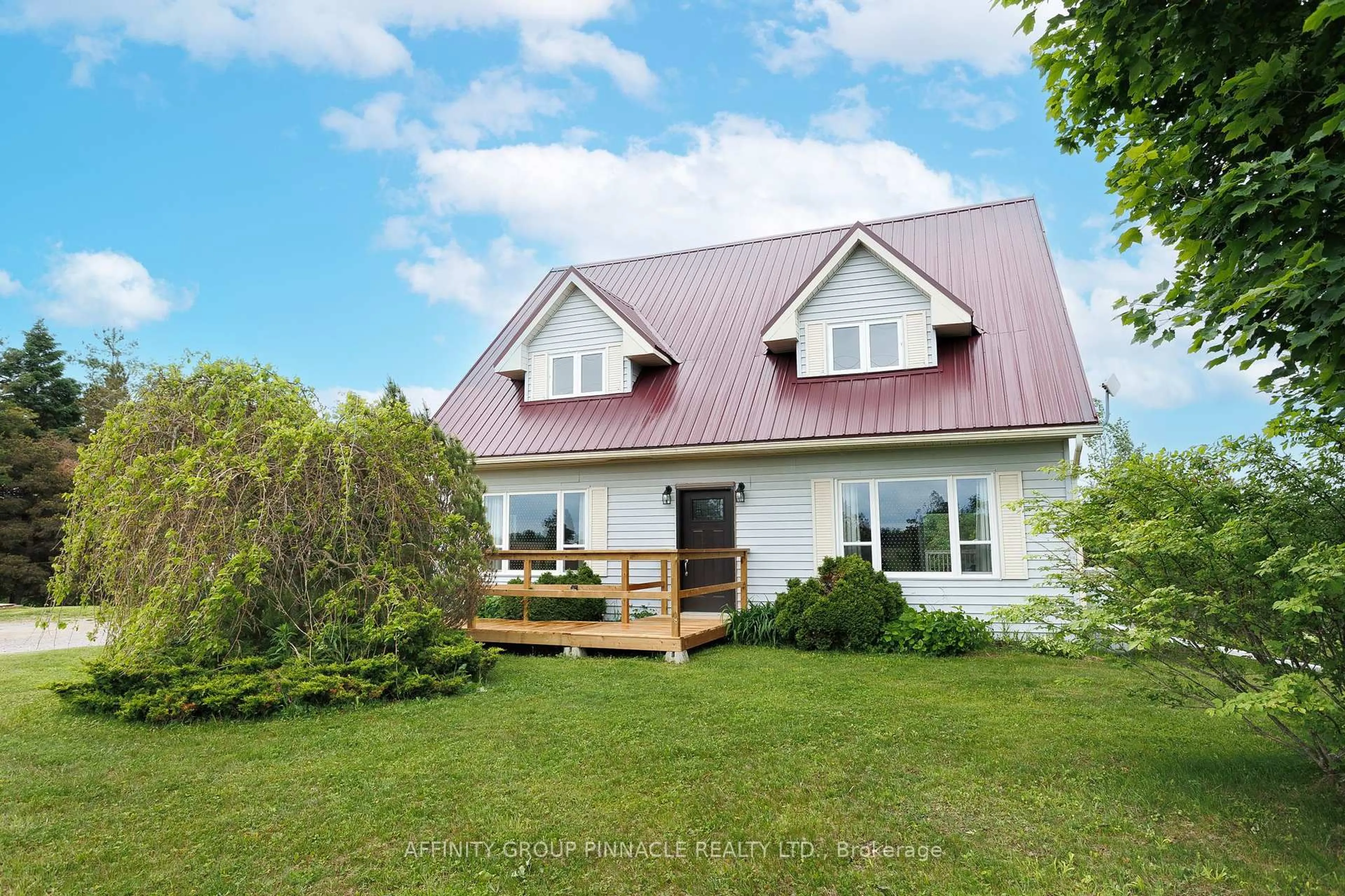 Home with vinyl exterior material, building for 730 The Glen Rd, Kawartha Lakes Ontario K0M 2T0