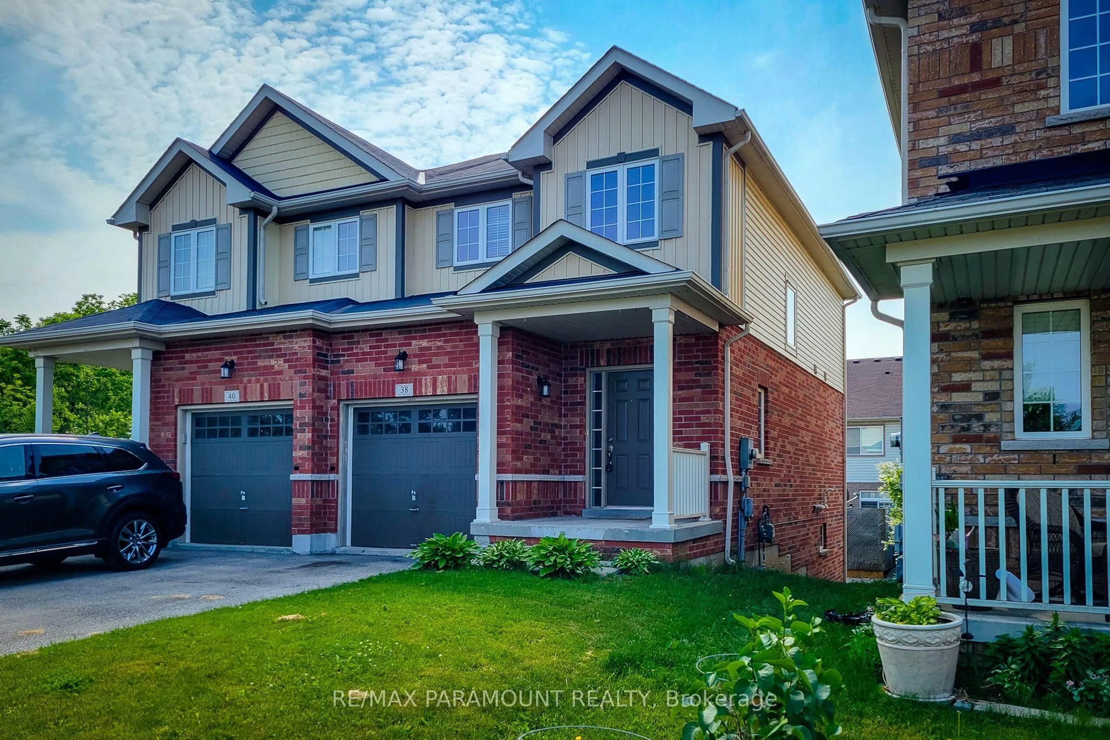 Home with brick exterior material, street for 38 Gunby Blvd, Hamilton Ontario L0R 2H1