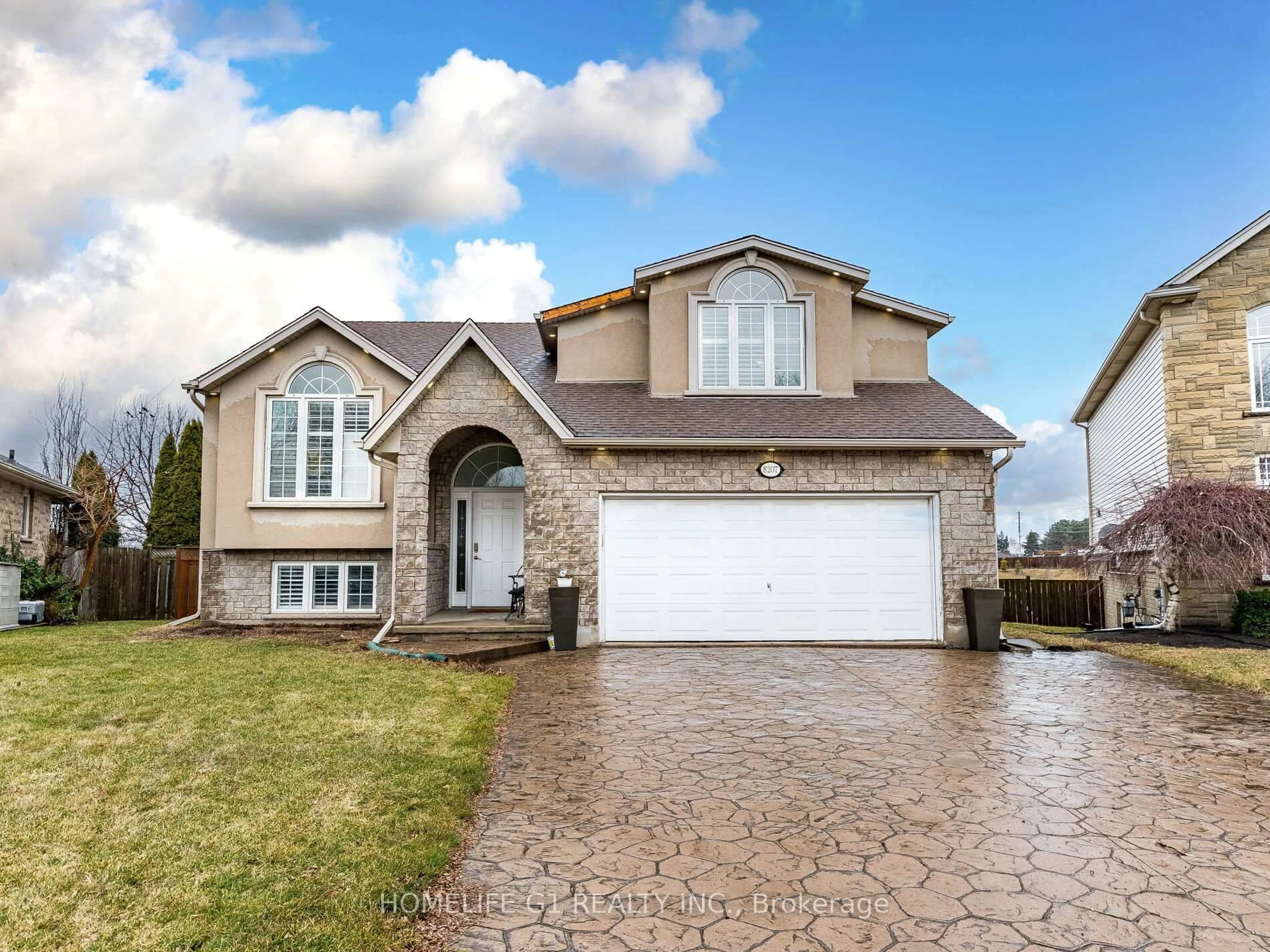 Home with brick exterior material, street for 8207 Beaver Glen, Niagara Falls Ontario L2H 3K5