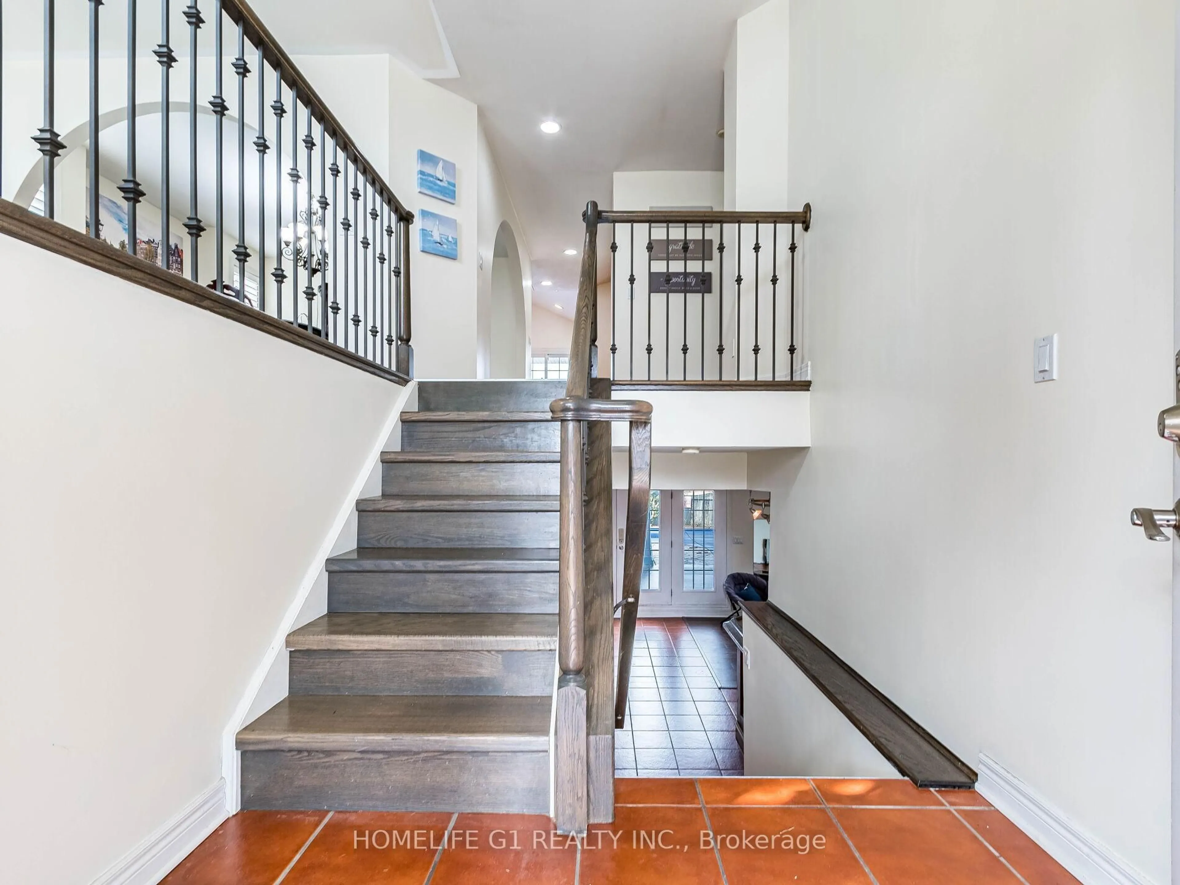 Unknown for 8207 Beaver Glen, Niagara Falls Ontario L2H 3K5