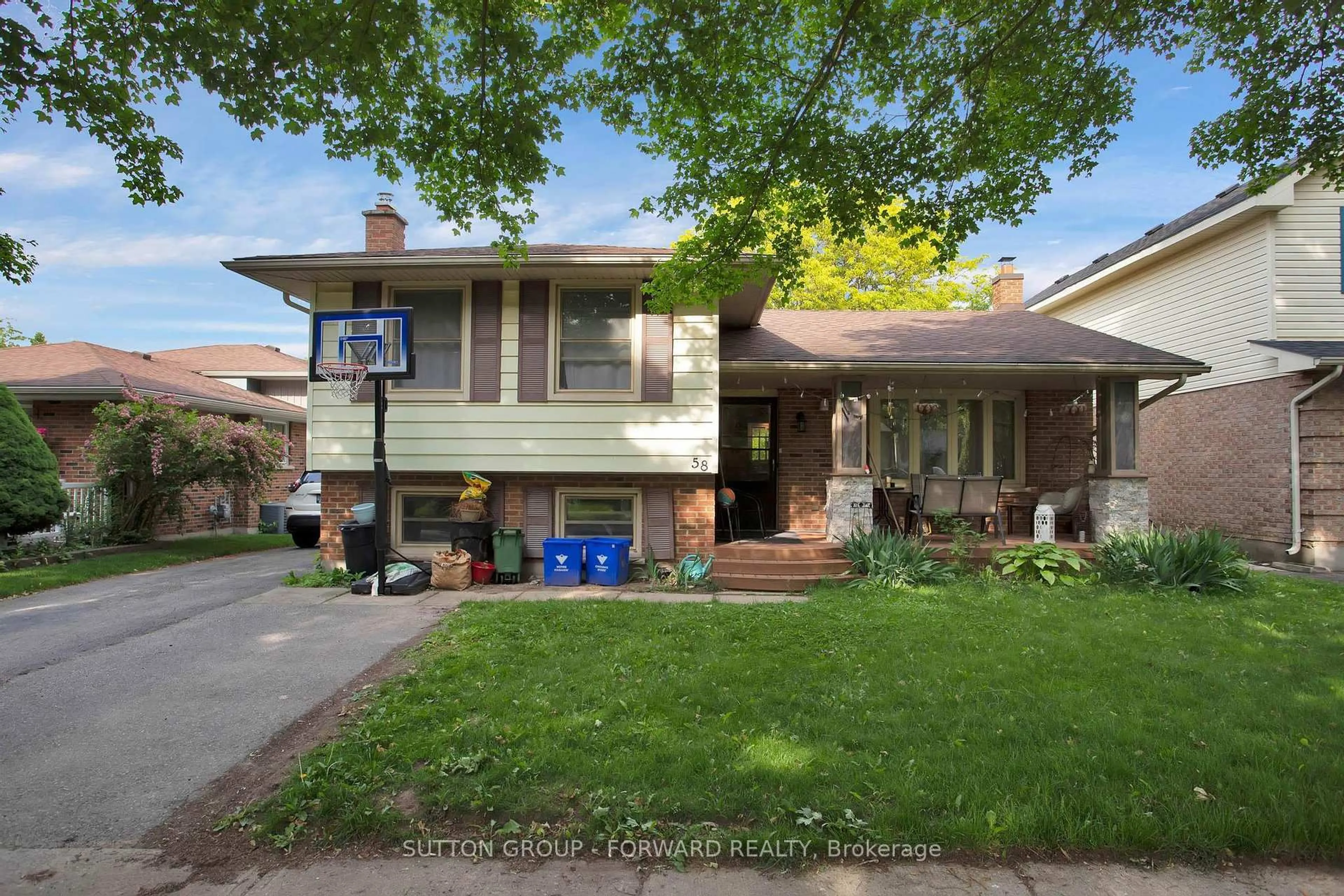 Home with brick exterior material, street for 58 Winding Way Cres, London North Ontario N6G 3G2