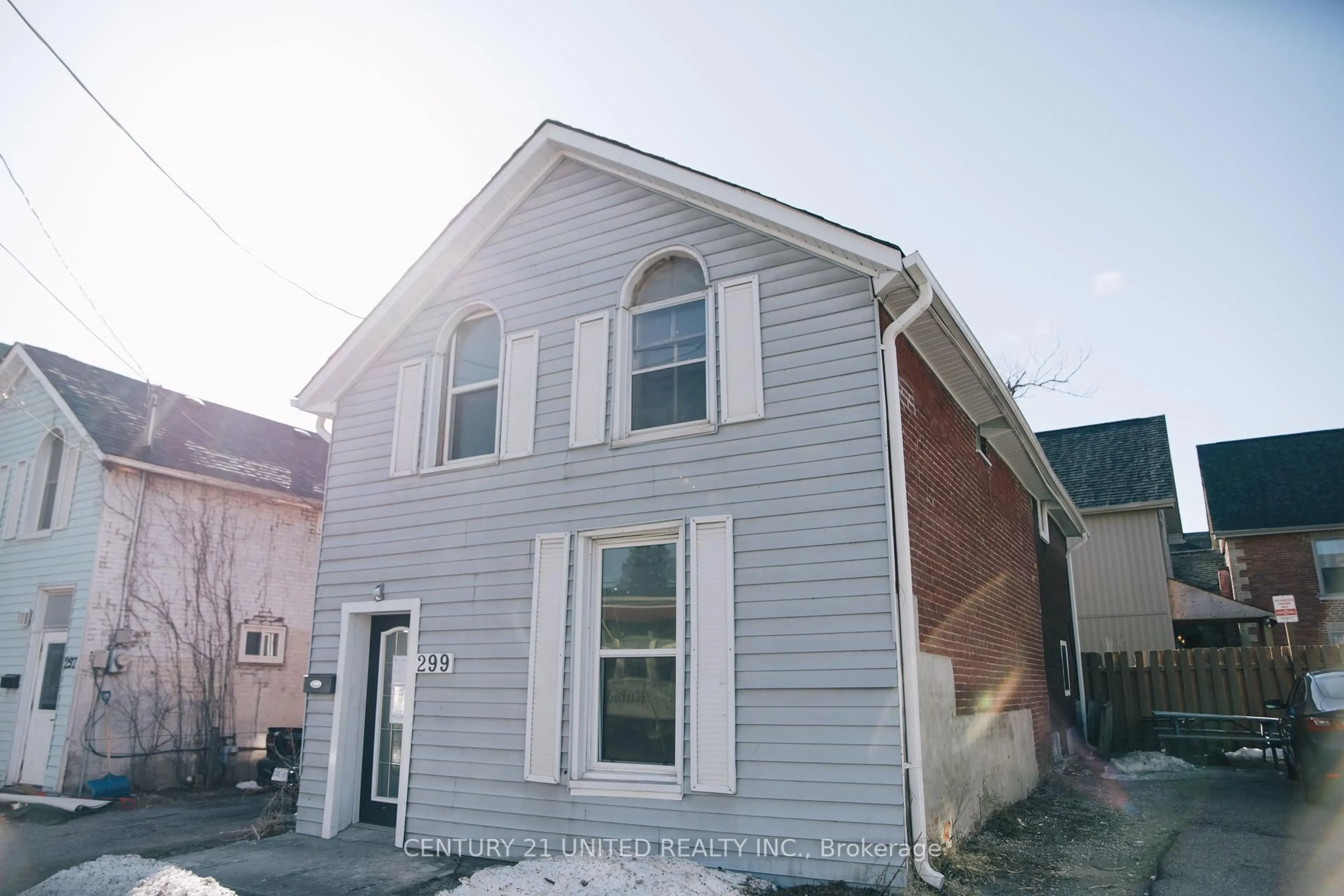 Unknown for 299 Sherbrooke St, Peterborough Central Ontario K9J 2N7