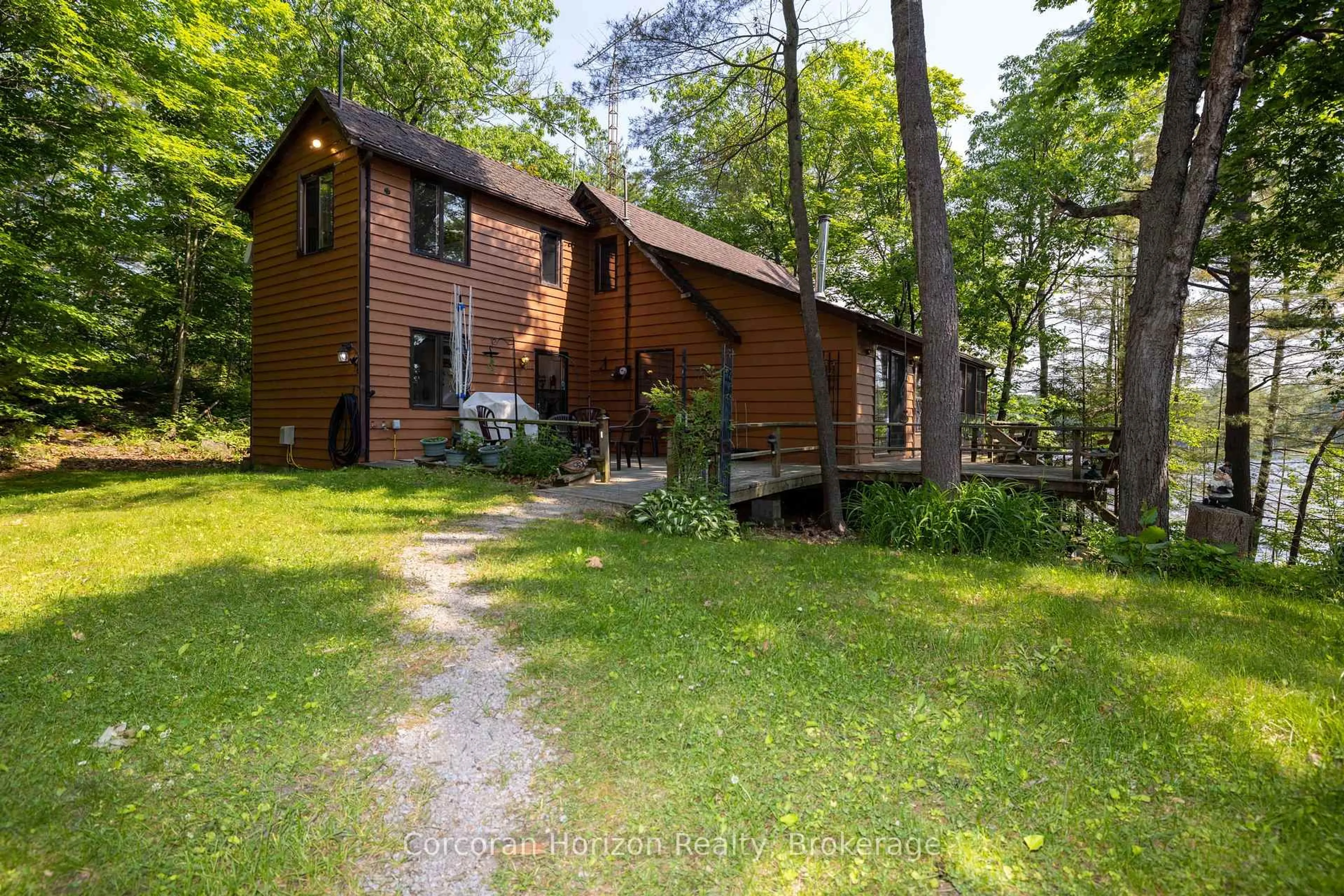 Unknown for 395 Berwick Rd, Georgian Bay Ontario L0K 1S0