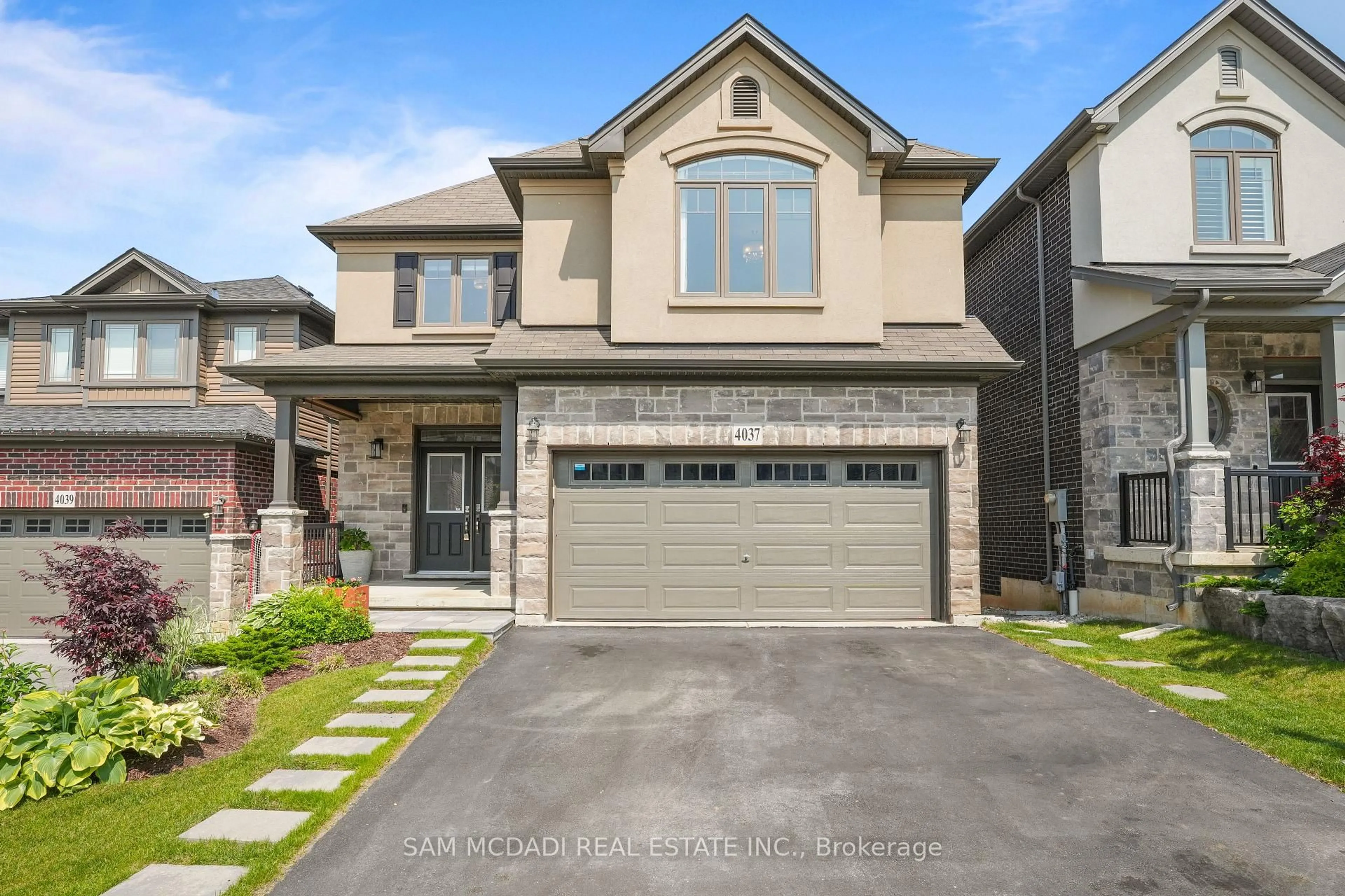 Home with brick exterior material, street for 4037 Stadelbauer Dr, Lincoln Ontario L3J 0S5