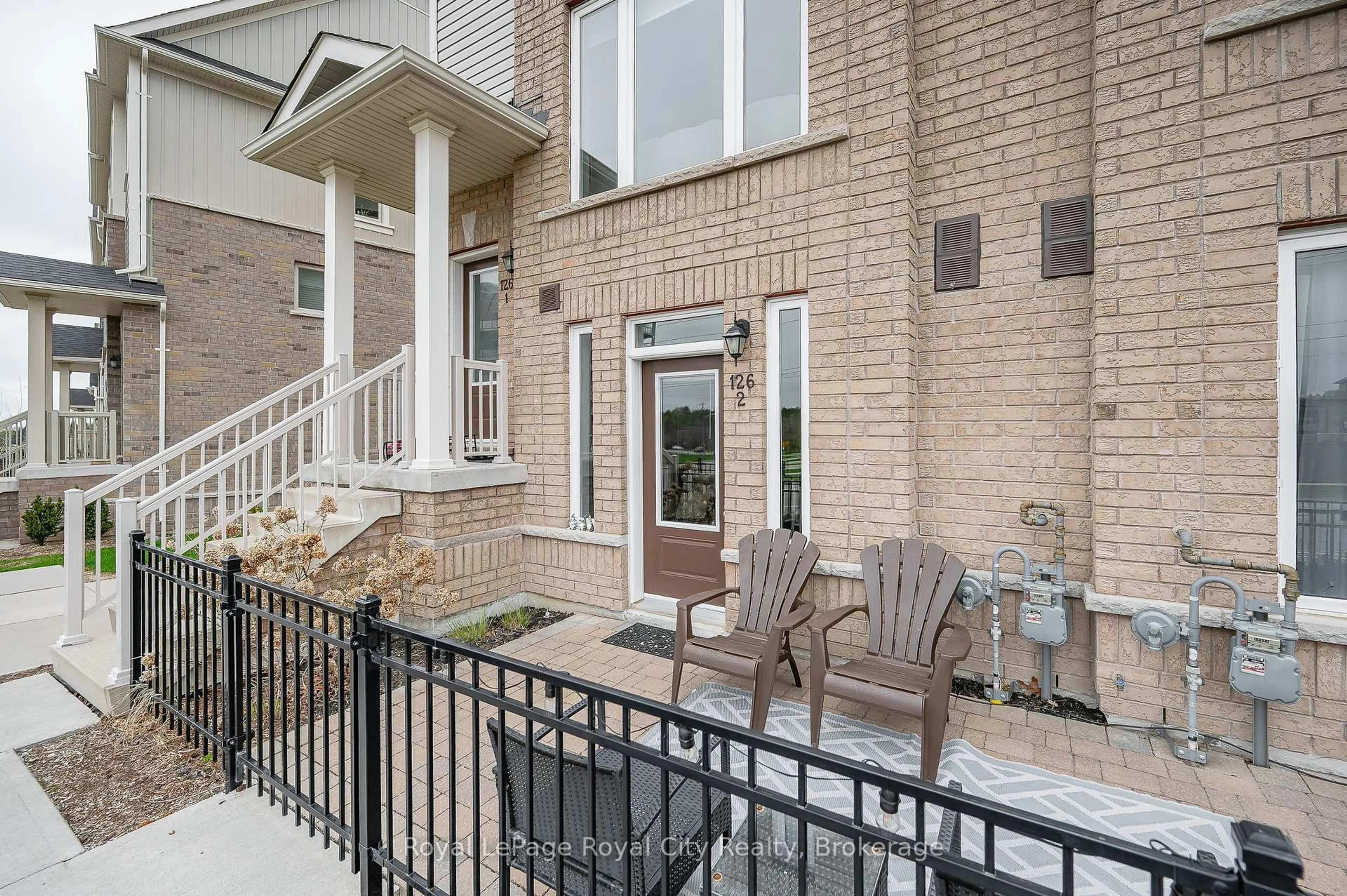 Patio, street for 126 Watson Pkwy #2, Guelph Ontario N1E 0P6