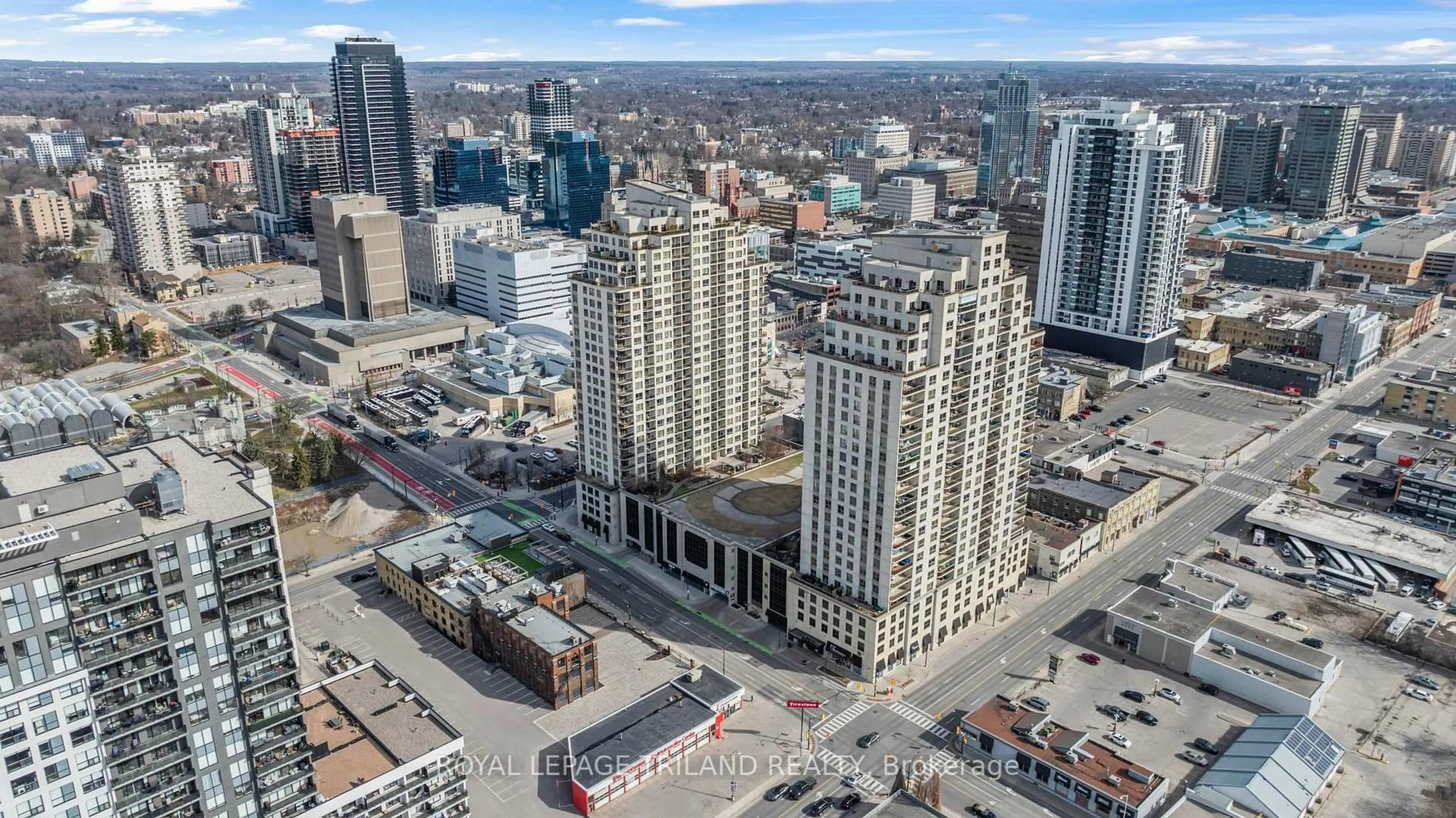 A pic from outside/outdoor area/front of a property/back of a property/a pic from drone, city buildings view from balcony for 330 RIDOUT St #2303, London East Ontario N6C 3Z3
