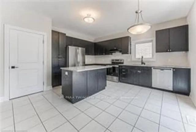 Additional property image - 132 Ridgemount St