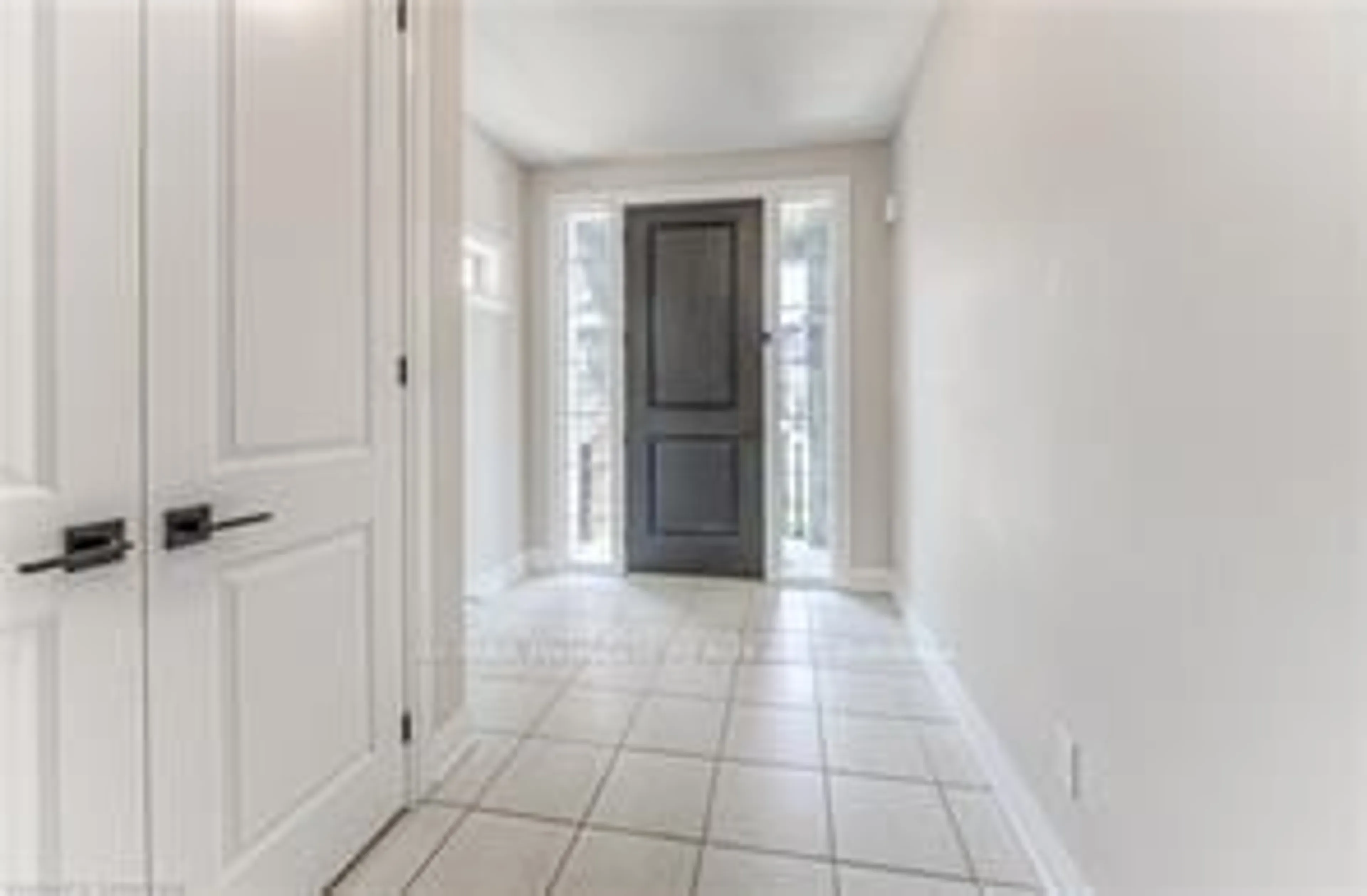 Indoor entryway for 132 Ridgemount St, Kitchener Ontario N2P 0K4