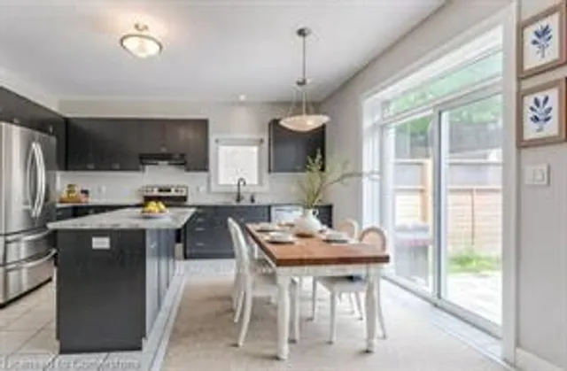 Additional property image - 132 Ridgemount St