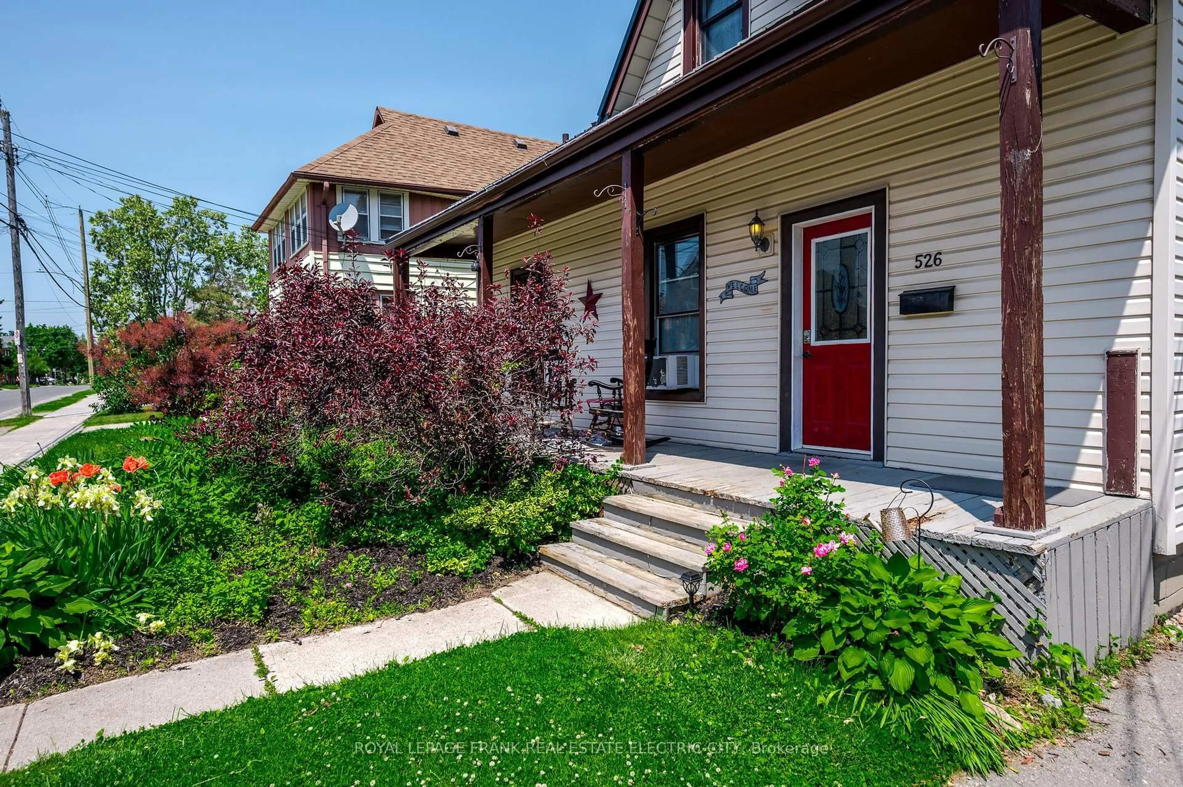 Home with brick exterior material, street for 526 Rogers St, Peterborough East Ontario K9H 1X2